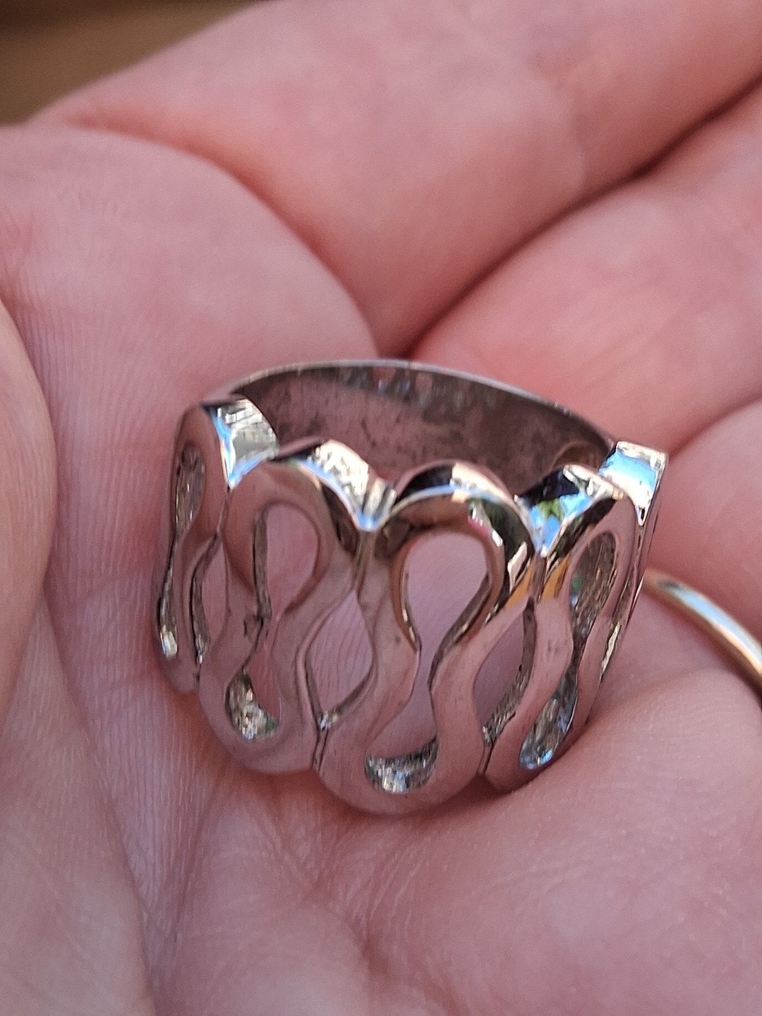 Vintage Sterling 925 Modernist Wave Ribbons Cut Out 1/2” Wide Ring SZ 7- 7G