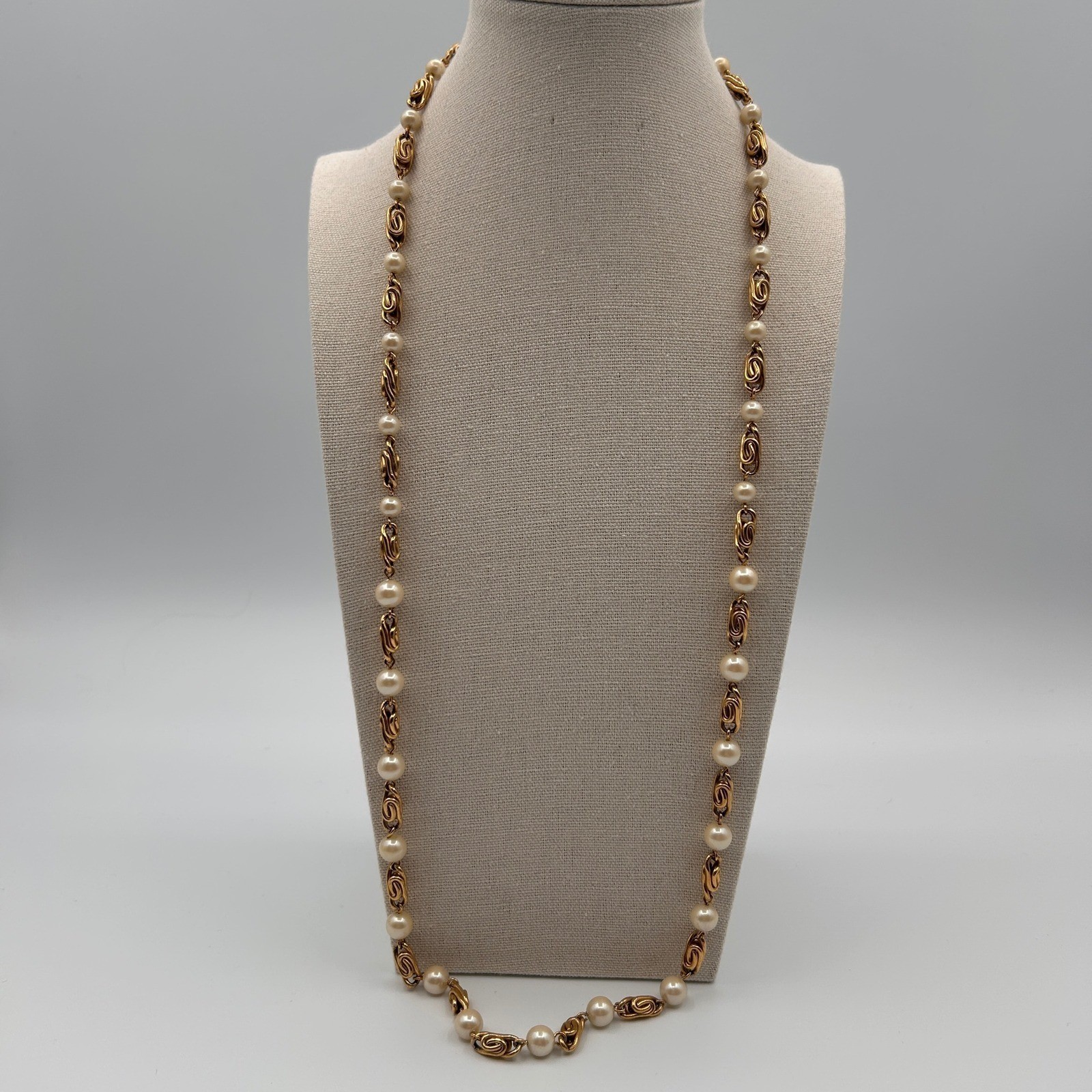 Vintage Gold Tone Faux Pearl Station Necklace Scroll Link Single Strand 29″