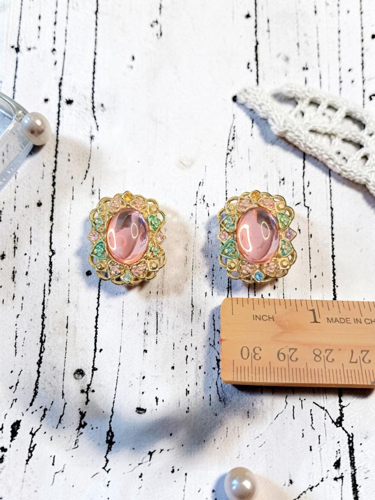 Vintage 1980s-1990s Two Sisters Signed Pink Jelly Cabochon Heart Jewelry Earrin