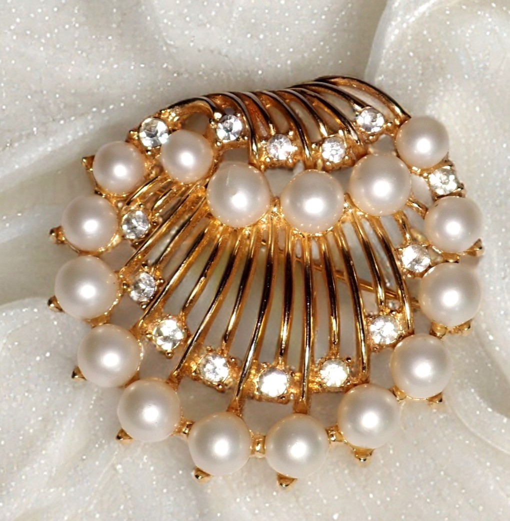 Crown Trifari Brooch with Faux Pearl & Rhinestone Accents Seahell Signed Pin