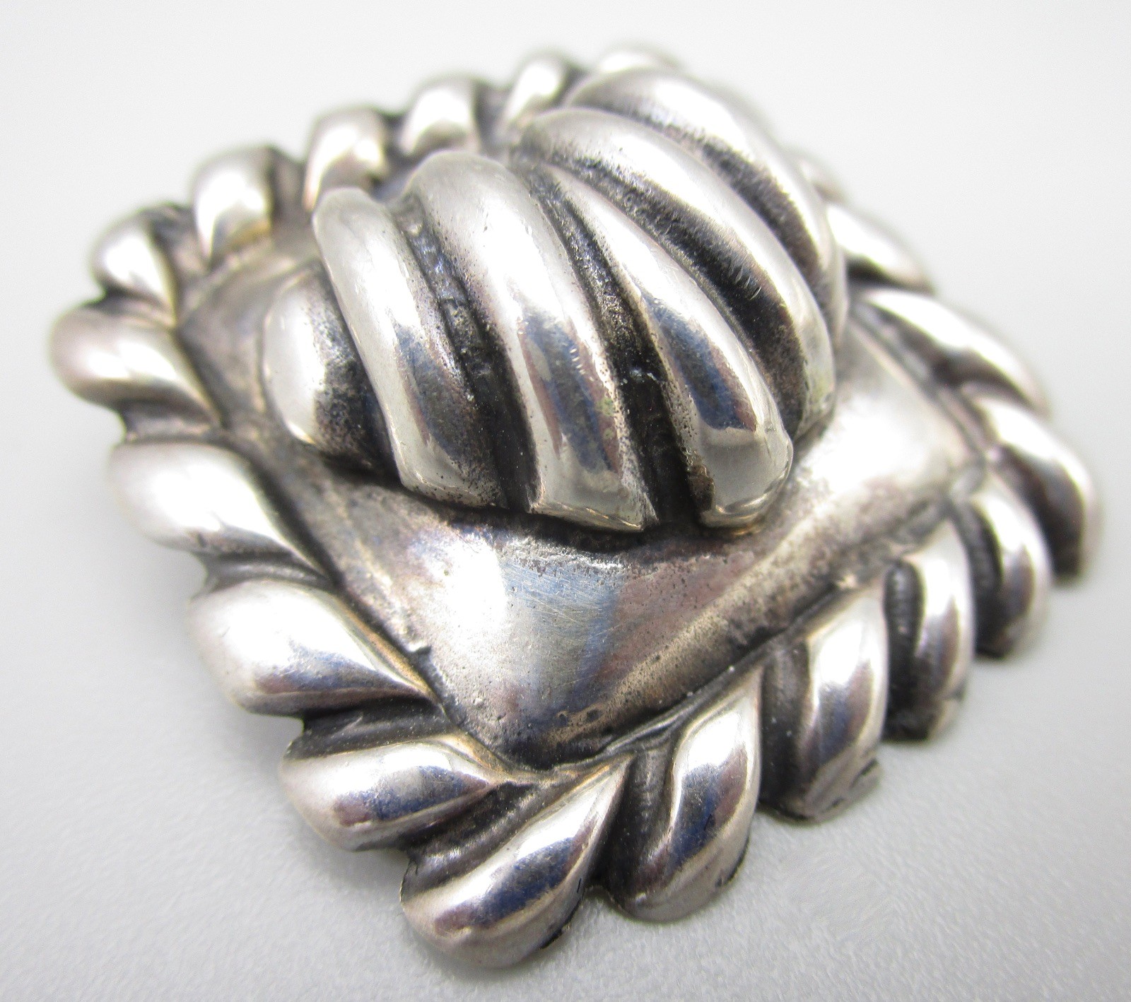 DIAN MALOUF STERLING SILVER 1 1/4″ PUFFY HEART PENDANT ENHANCER – 15G