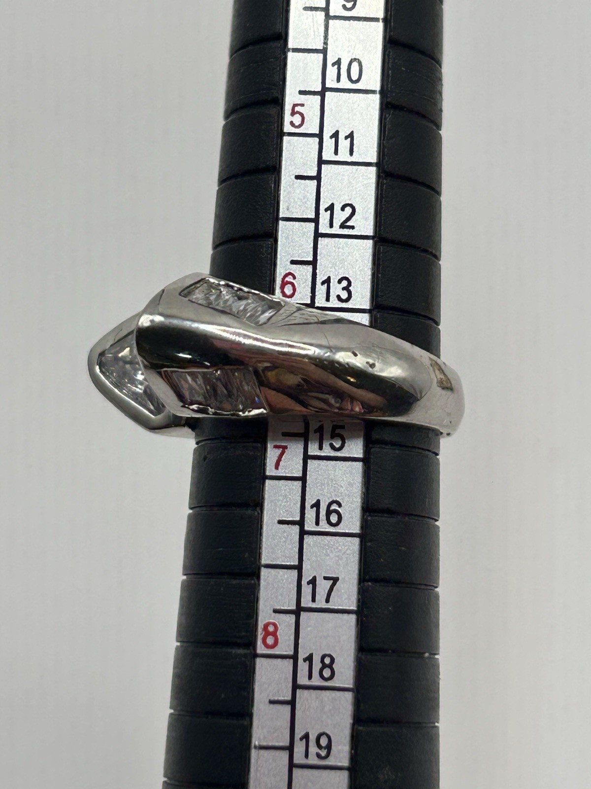 Vintage Silver Tone Open Band Ring Trillion Cut Clear Stones Size 6.5 Modern