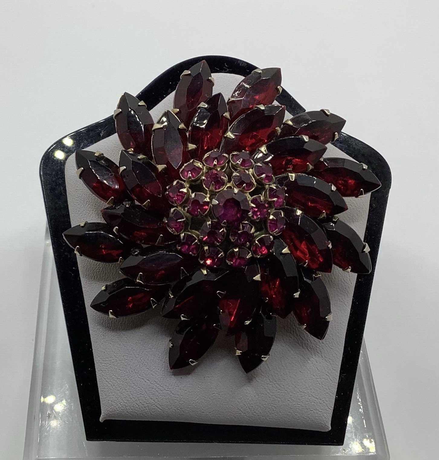Vintage Gold Tone Riveted Fuchsia & Red Navette Rhinestone Swirl Flower Brooch