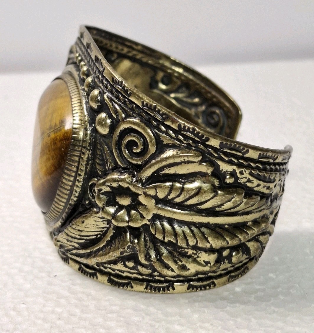 Vtg South Western Cuff Bracelet 2 Inch Stone Tiger’s Eye Floral Embossed Brass