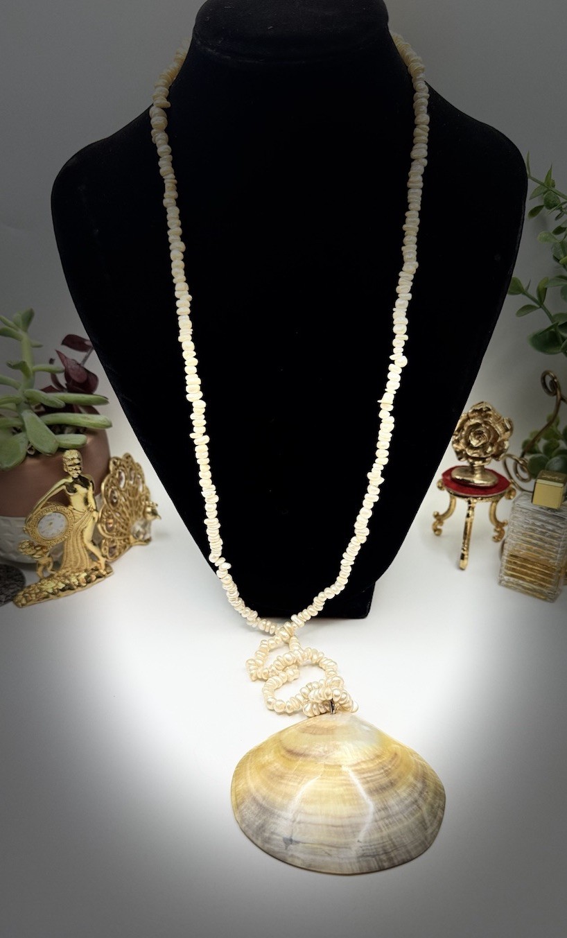 Chunky And Long Necklace Freshwater Pearl And Mother of Pearl Shell Pendant
