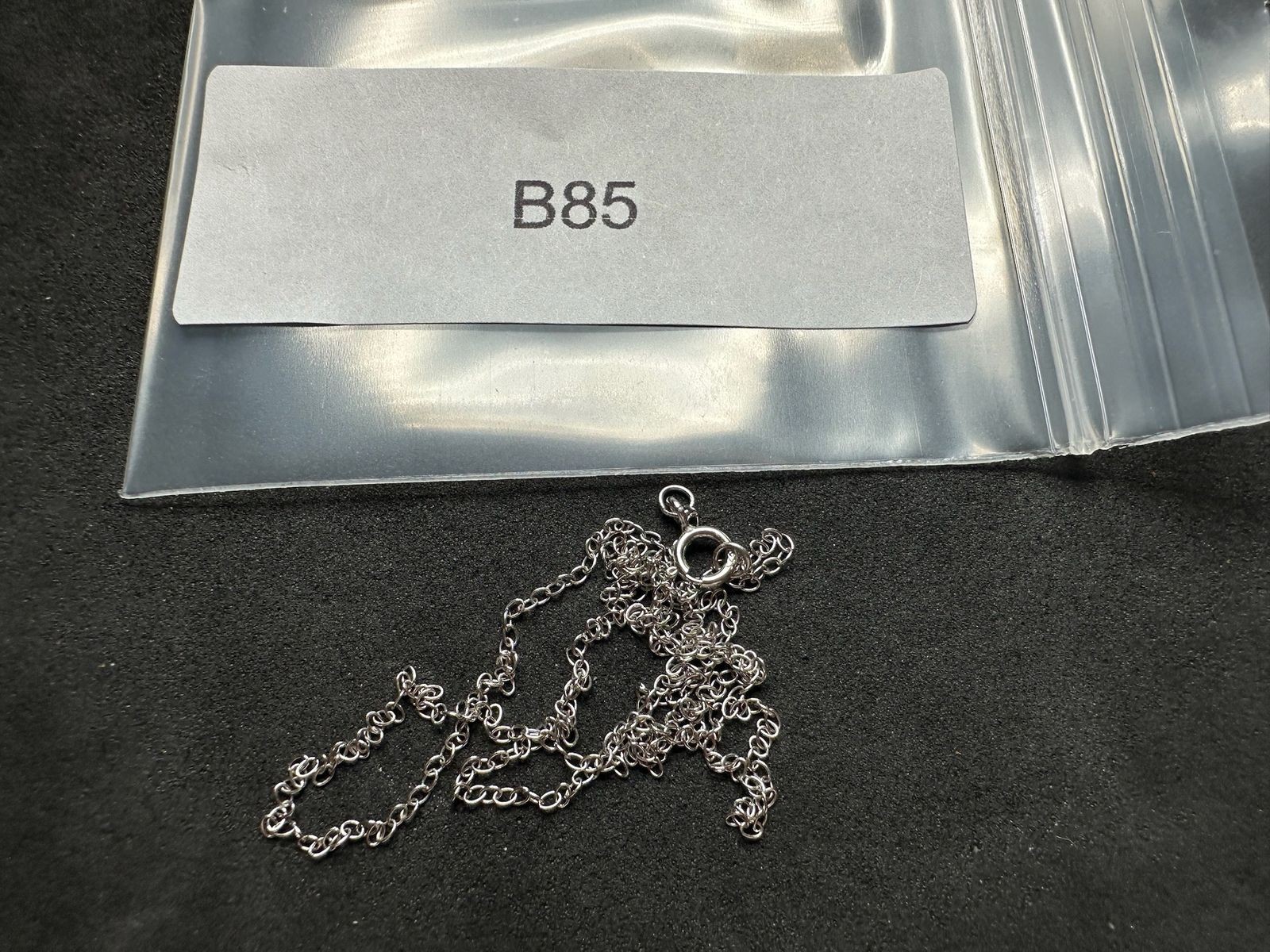 0.78g Vintage Sterling Silver 925 Oval Link Chain Necklace 18 in M