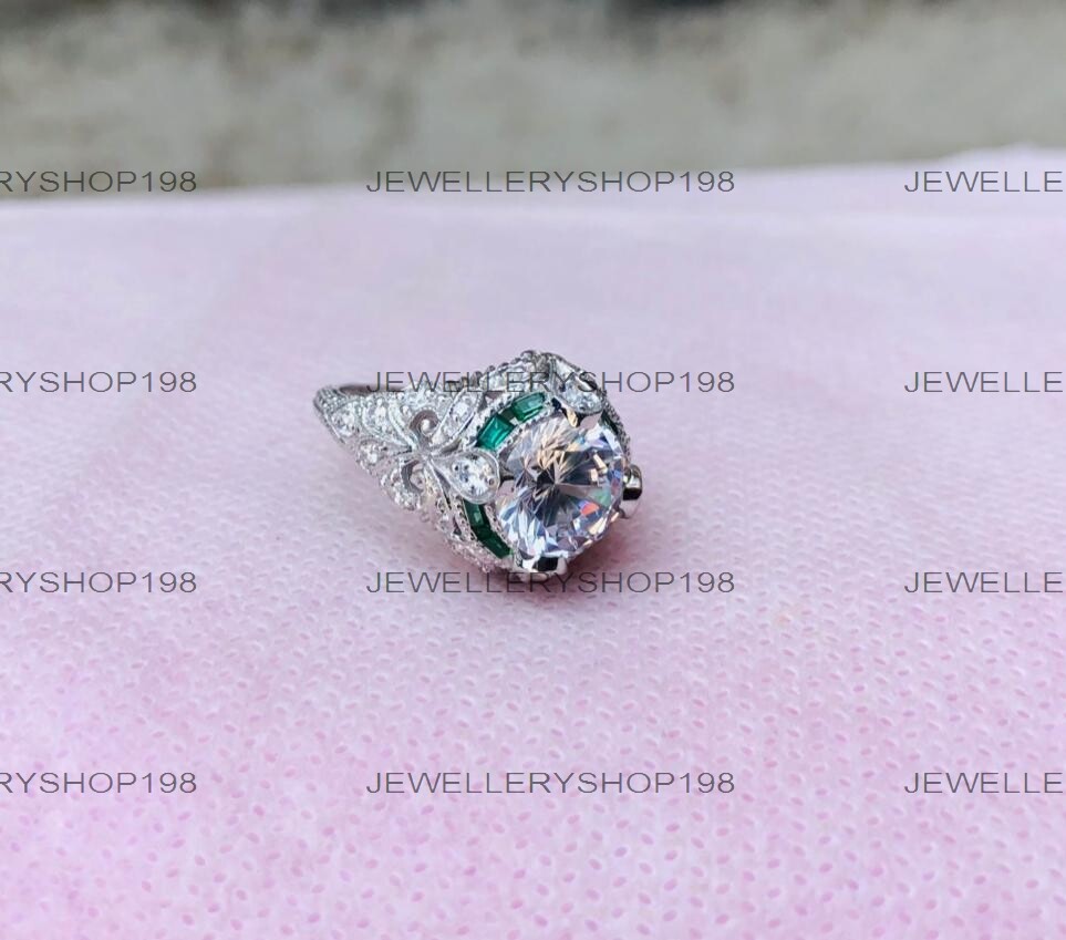 3.30Ct Round Cut CZ and Emerald Antique Art Deco Engagement Ring 925 Silver