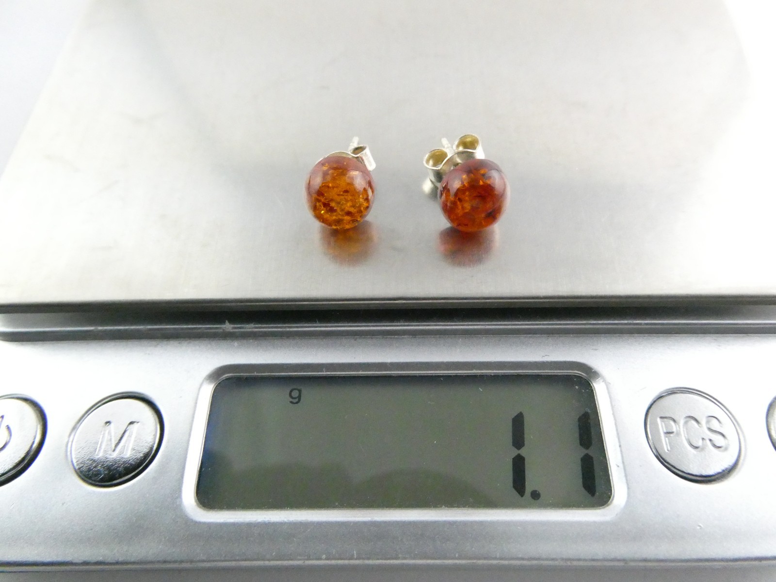 Vintage Sterling Silver Baltic Amber Stud Earrings 925 TWO DIFFERENT COLORS 8mm