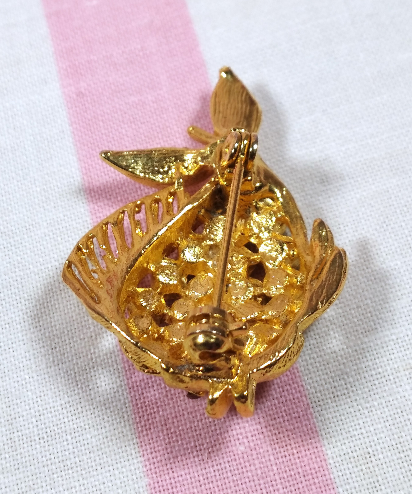 Colorful Mid Century Rhinestone FISH Brooch Pin with Gold Finish & Safety Clasp