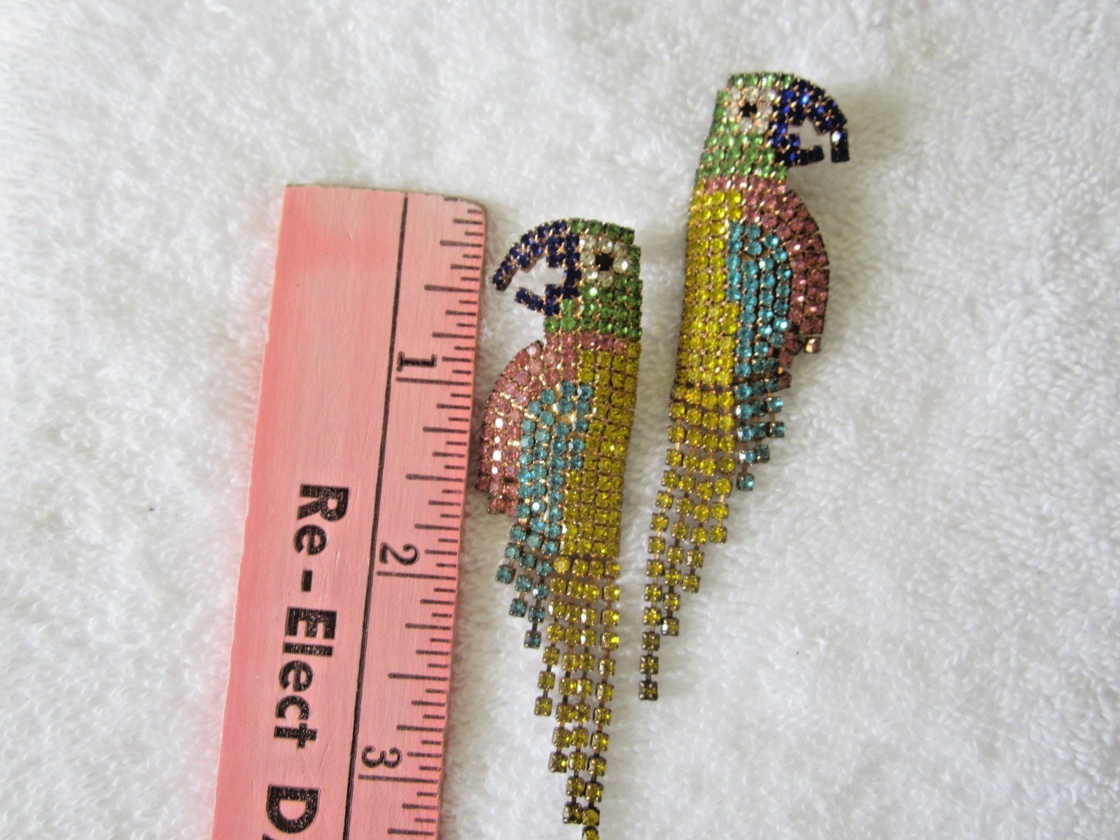 Vtg. Macaw Parrot Earring Crystal Rhinestone Dangle Statement 3.5” Long Gorgeous