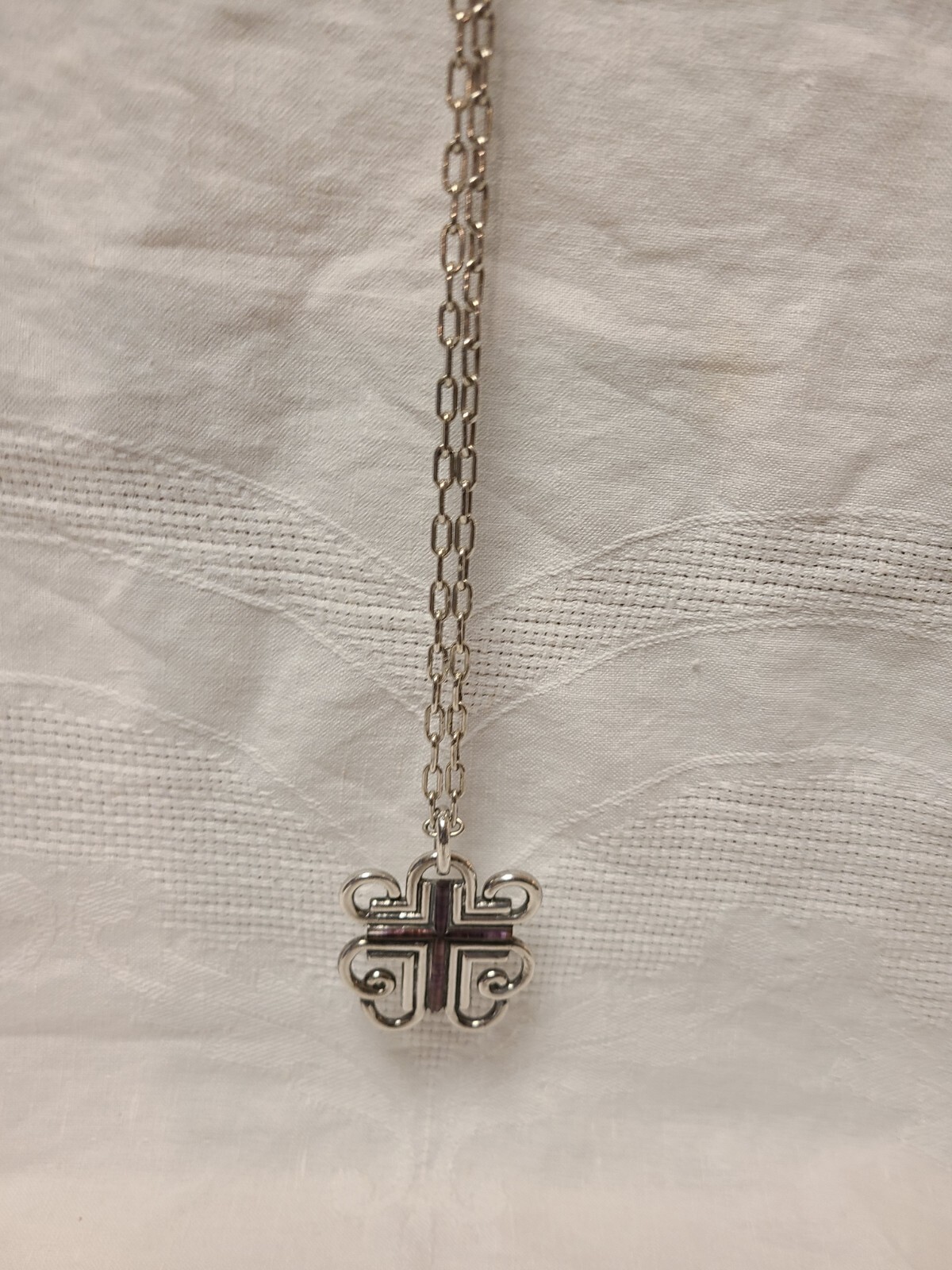 “AMETHYST WIRE CROSS”BY WILLIAM SPRATLING – SILVER PENDANT & NECKLACE -EXCELLENT