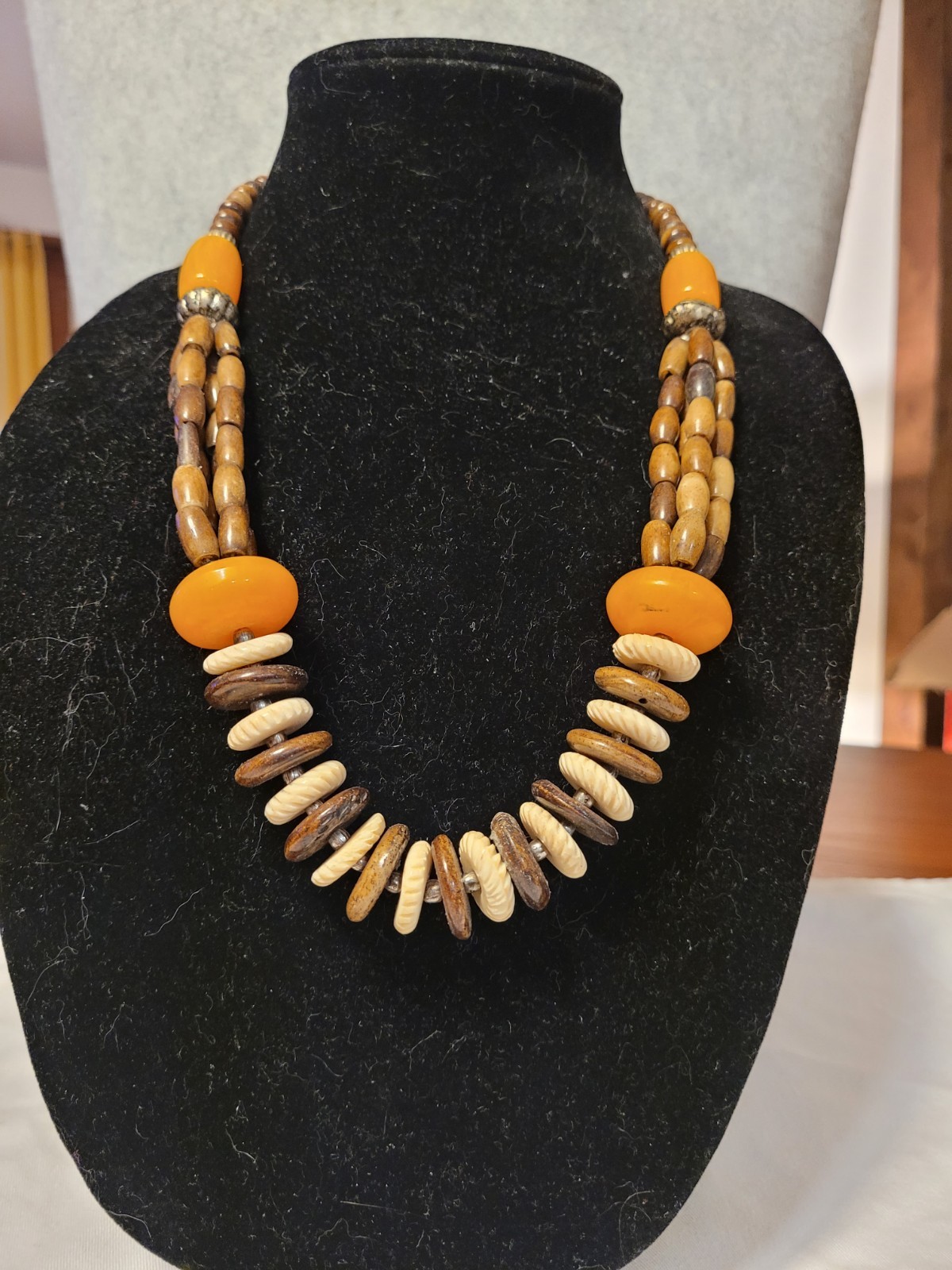 African Natural Horn Resin Metal Large Beads Queen Yellow Summer Necklace