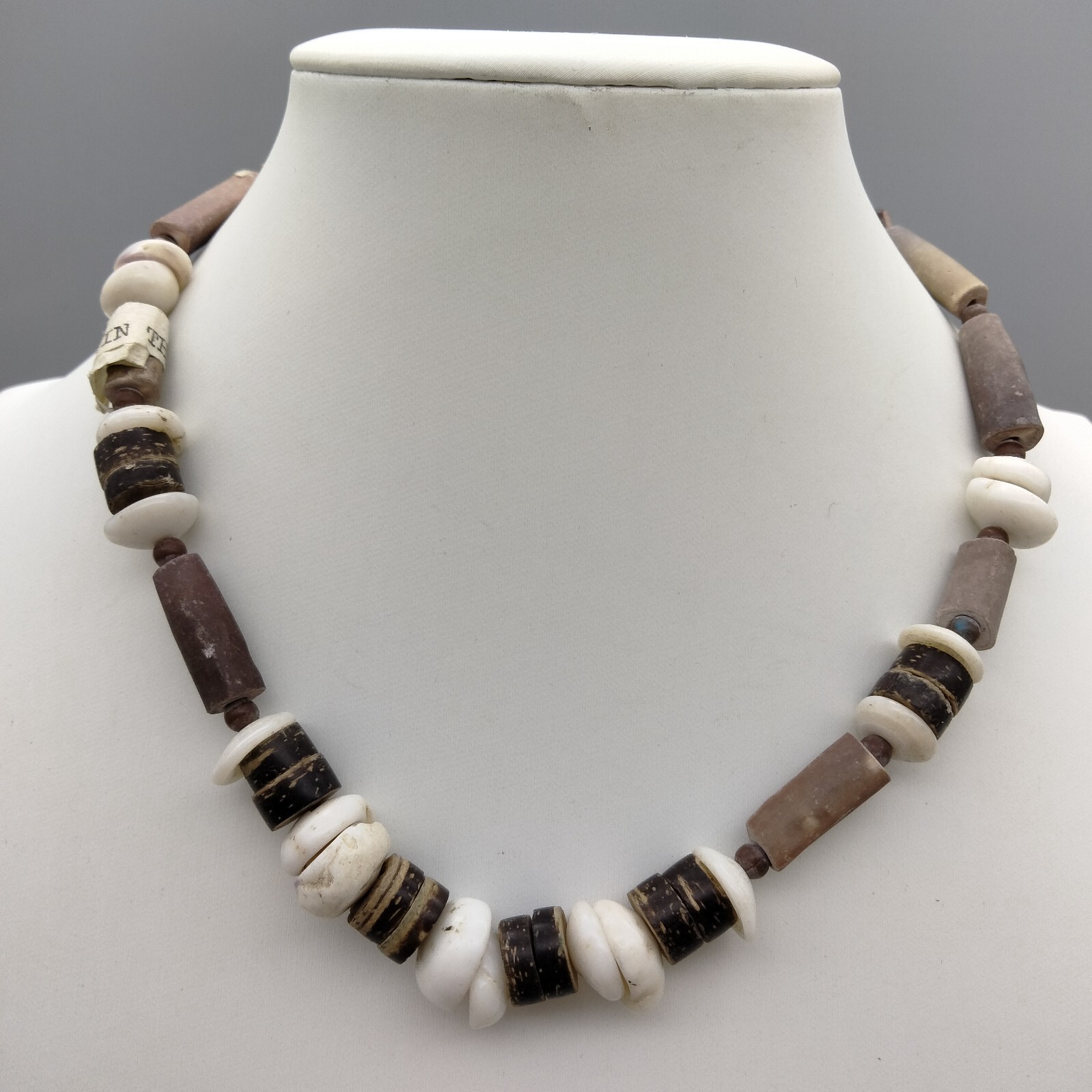 MermaidCore Mermaid Puka Shell Necklace 15″ Coconut VTG Beach Surf Philippines