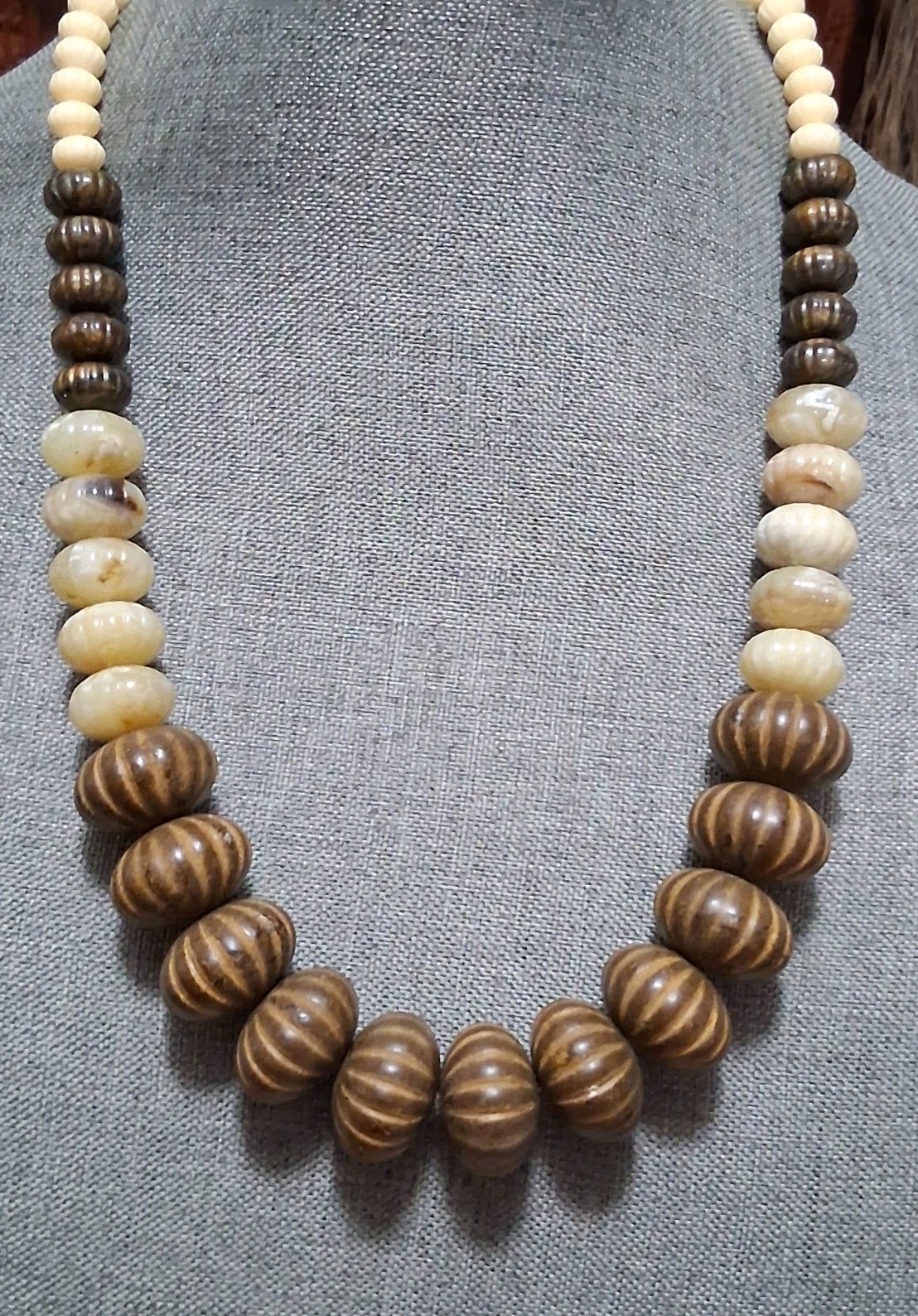 Multi media chunky bead necklace, ethnic style vintage 23″