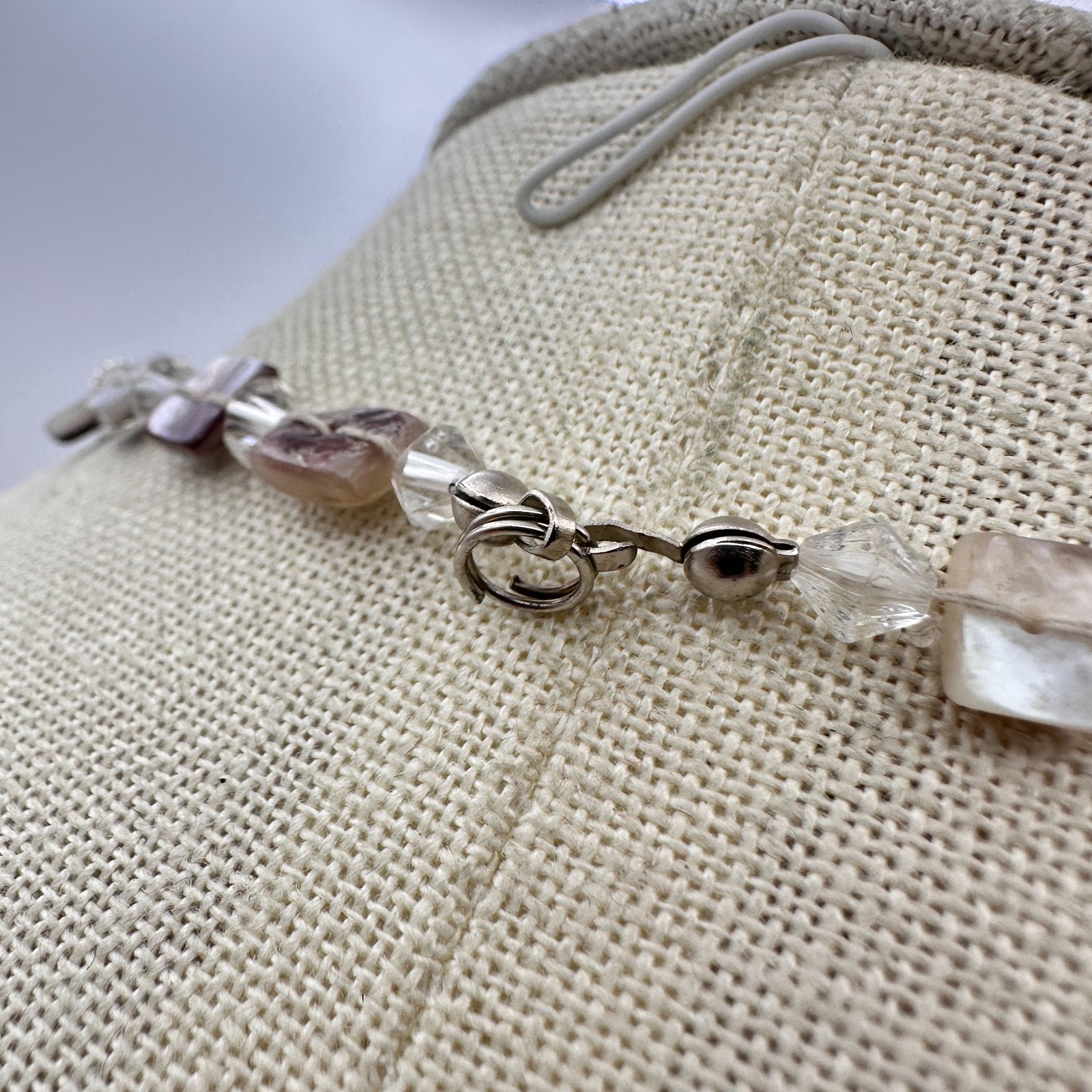 Vintage 90s Square Tile Shell Glass Beaded Choker Necklace Silver Tone Jewelry