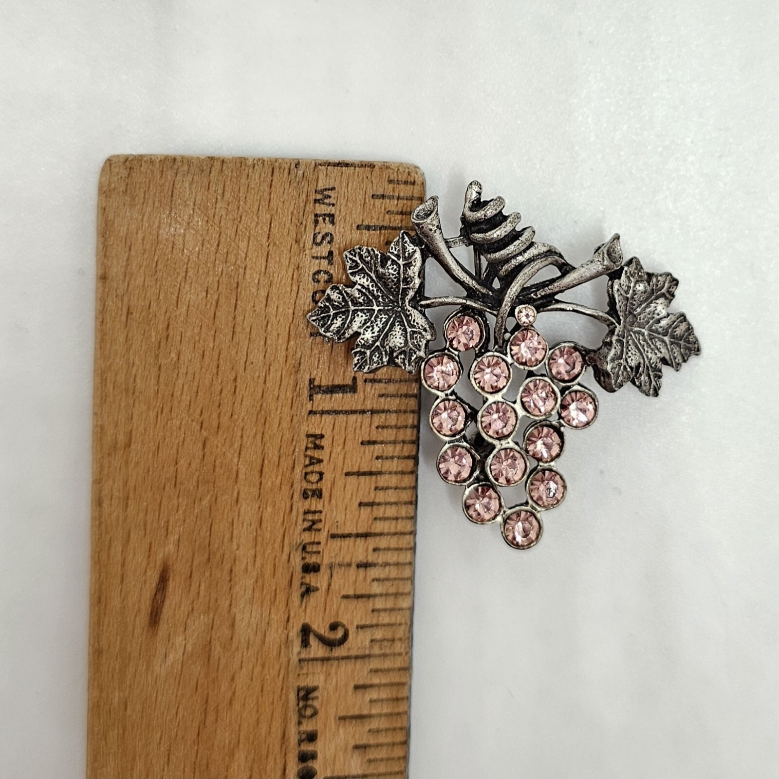 Vintage Grape Cluster Brooch Pin Purple Pink Rhinestones LIA Lianna Signed