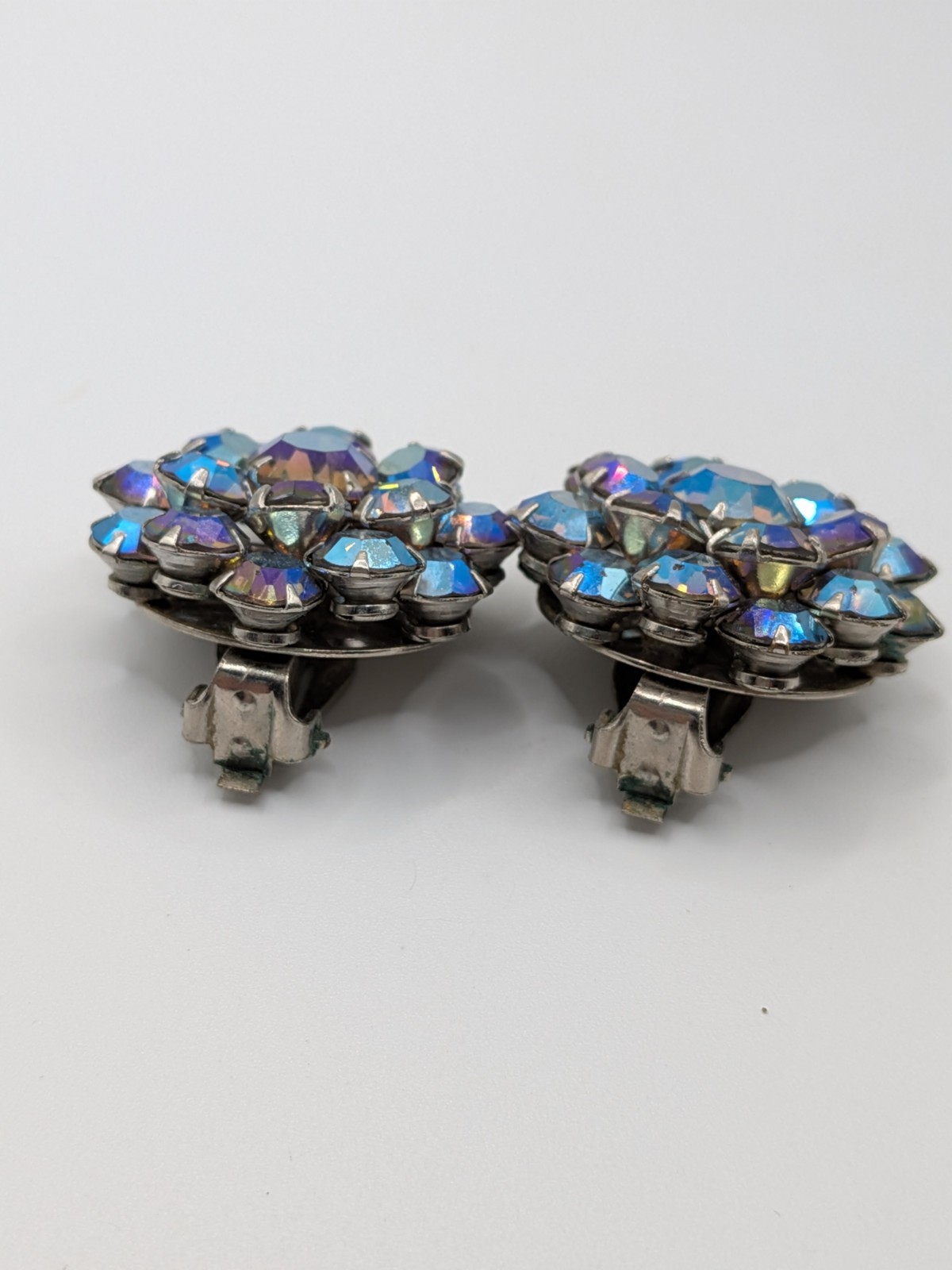 Vintage Blue Aurora Borealis AB Rhinestone Clip On Earrings Cluster Prong Set