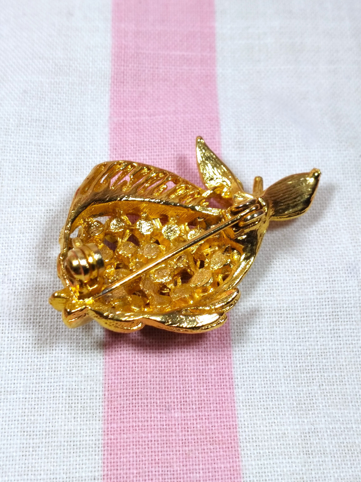 Colorful Mid Century Rhinestone FISH Brooch Pin with Gold Finish & Safety Clasp