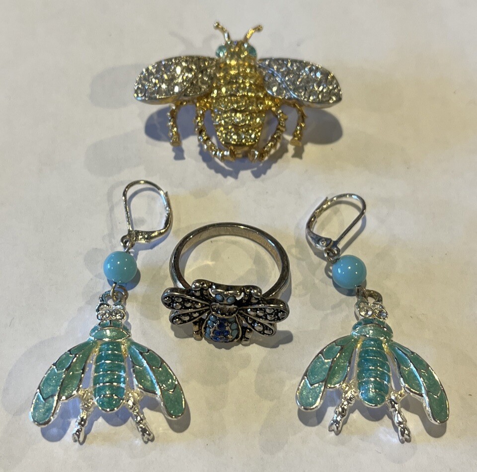 KJL Signed Bee Brooch With Unsigned Bee Earrings And Ring