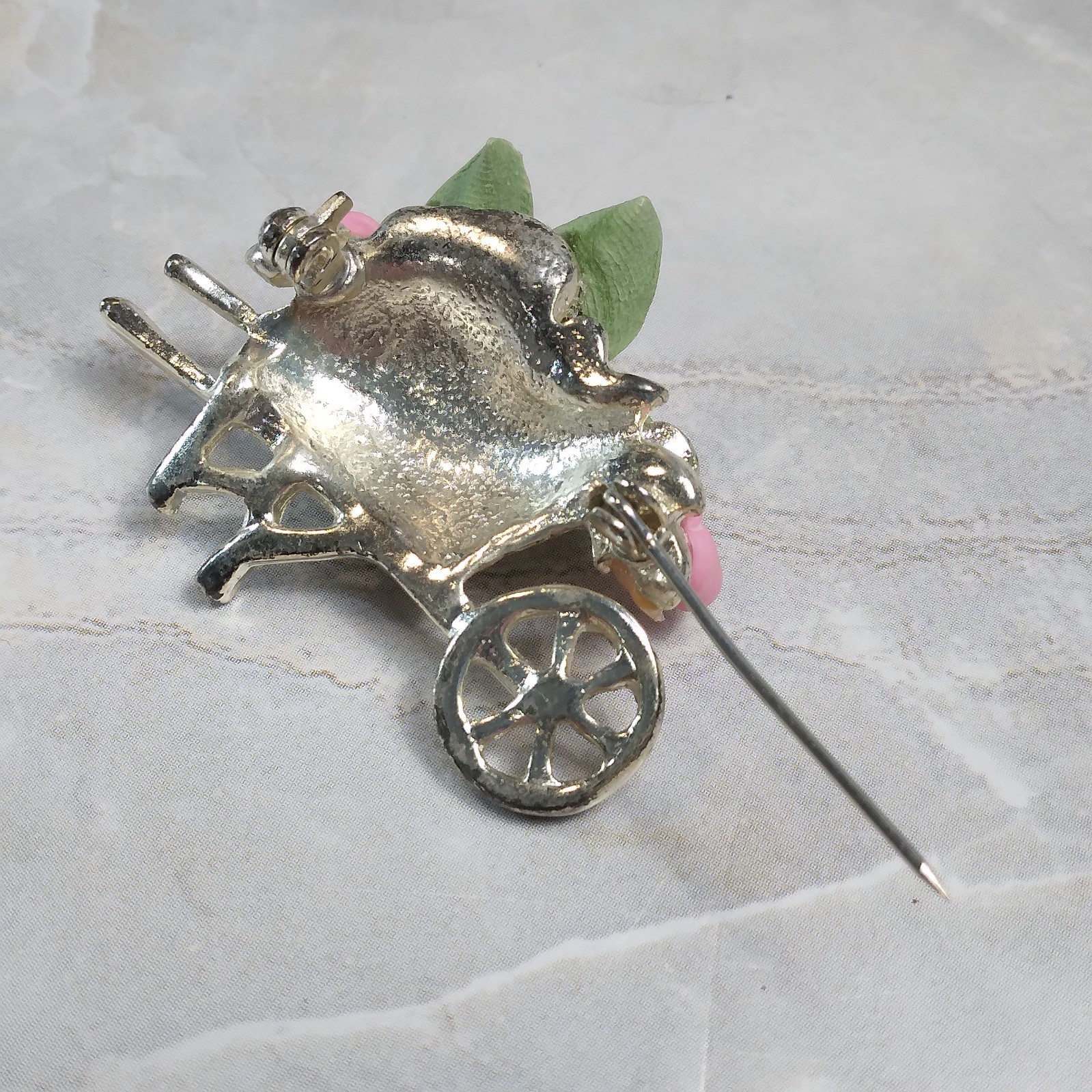 Vintage Silver Tone Wheelbarrow Cart w/Enameled Pink Rose Bud Bouquet Brooch Pin