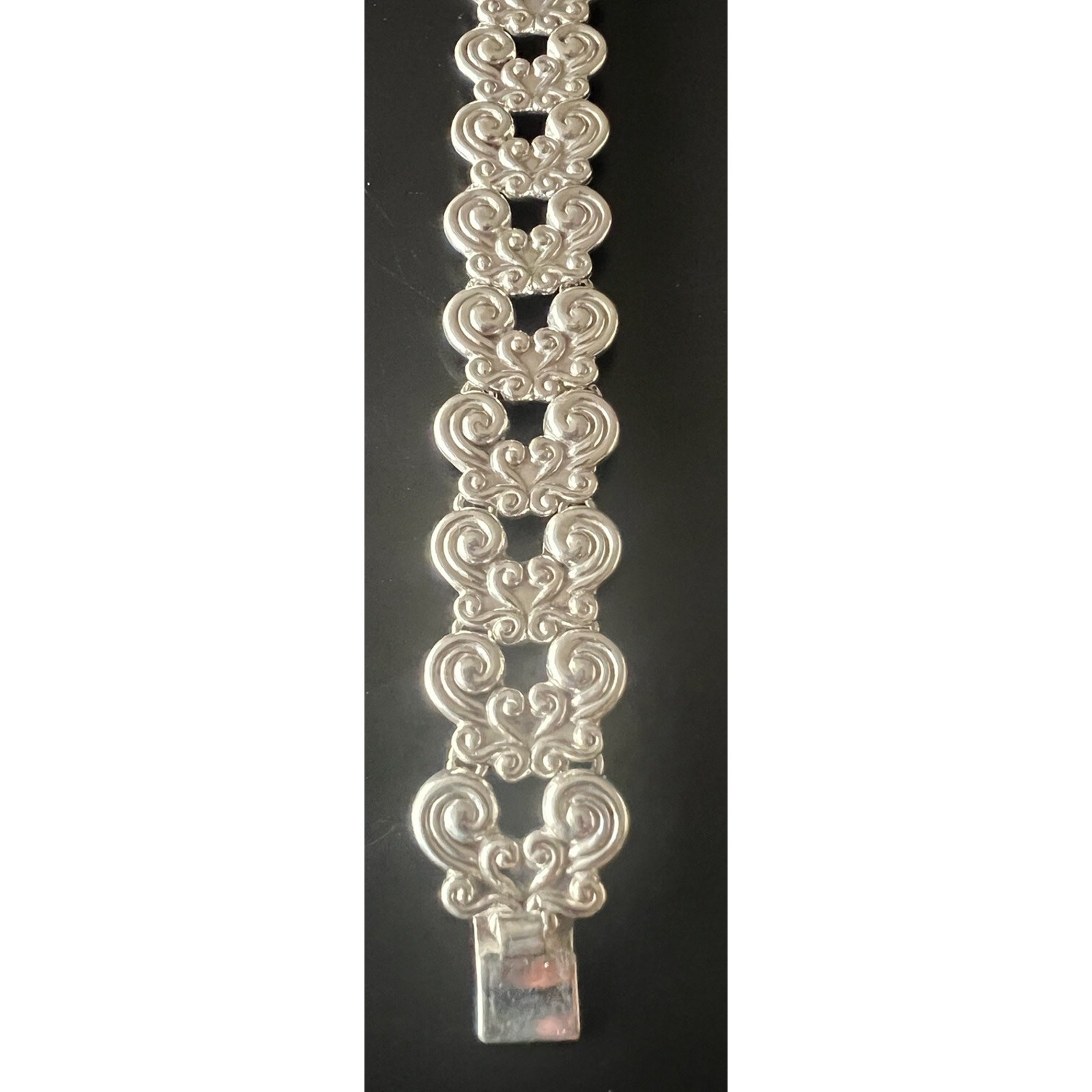 Gerardo Lopez Taxco Mexico 980 Silver Wave Scroll Bracelet Ca. 1940s