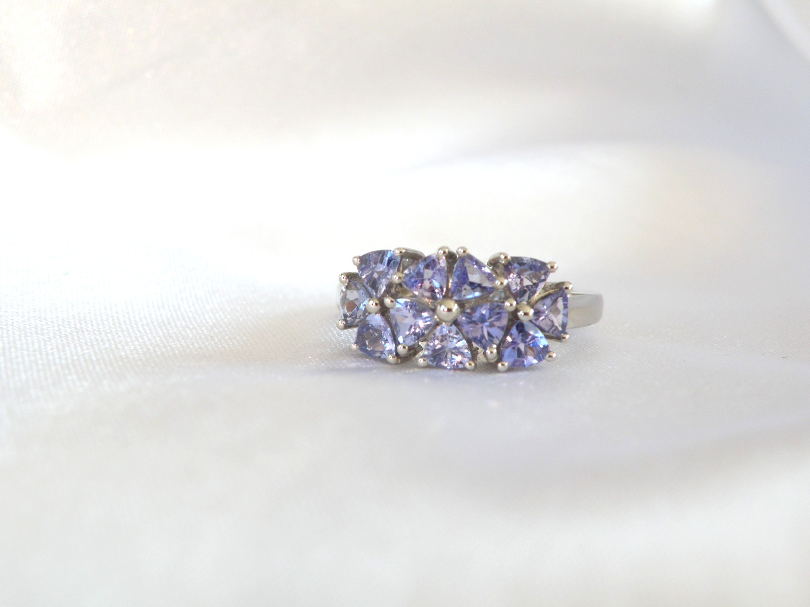 Vintage Sterling Silver 925 Natural Heated Tanzanite Band Ring Size 7