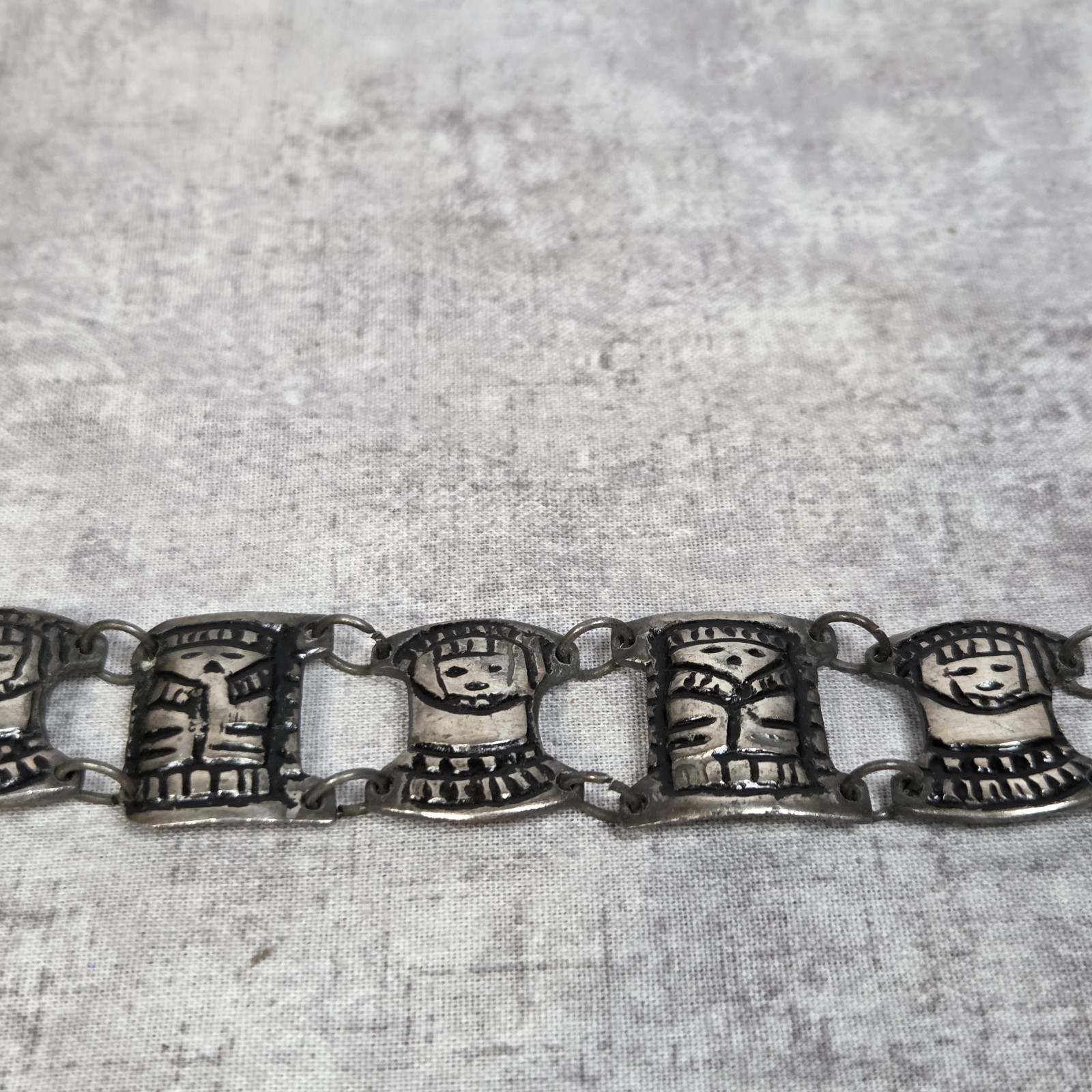 Vtg Mid Century C GENA Colombia 900 Silver Coin Panel Storyteller Bracelet 44g