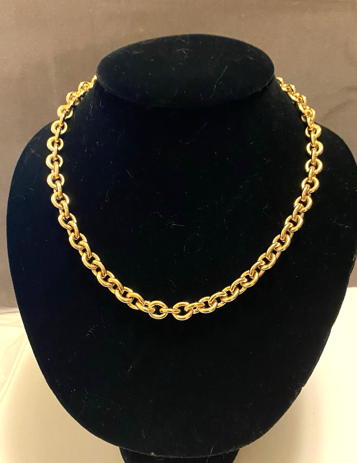 Vintage Piscitelli Gold Tone Necklace Signed Toggle Closure 18 Inches