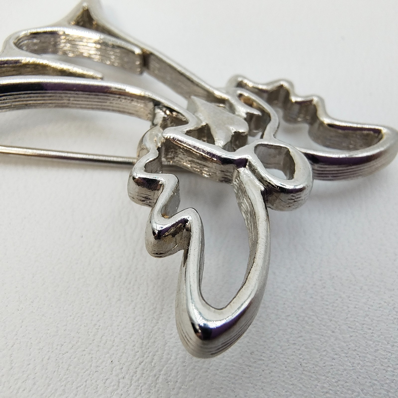 Vintage Guardian Angel Brooch Silver Tone Holding Heart Openwork Celestial Love