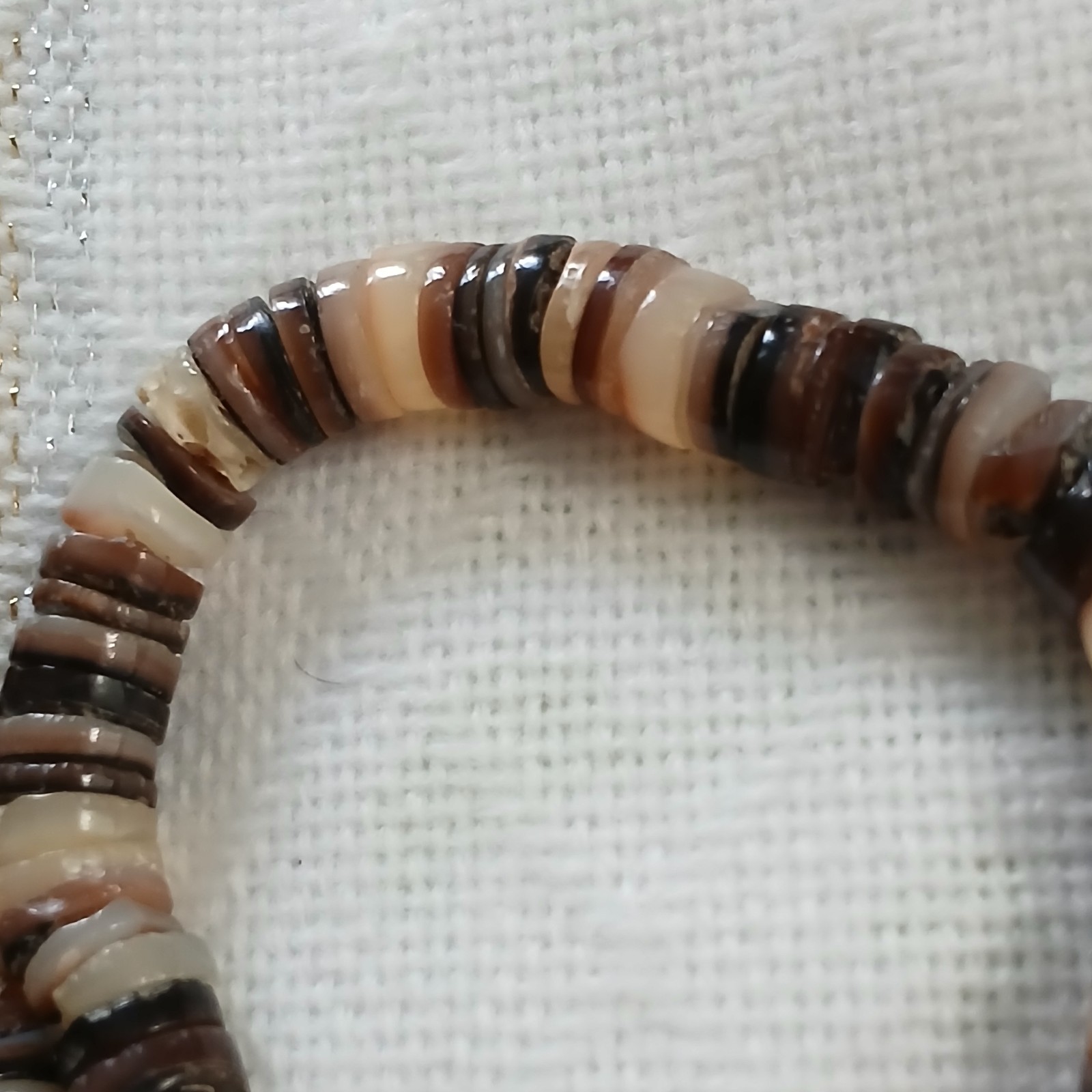Brown White Heshi Shell Necklace Vintage