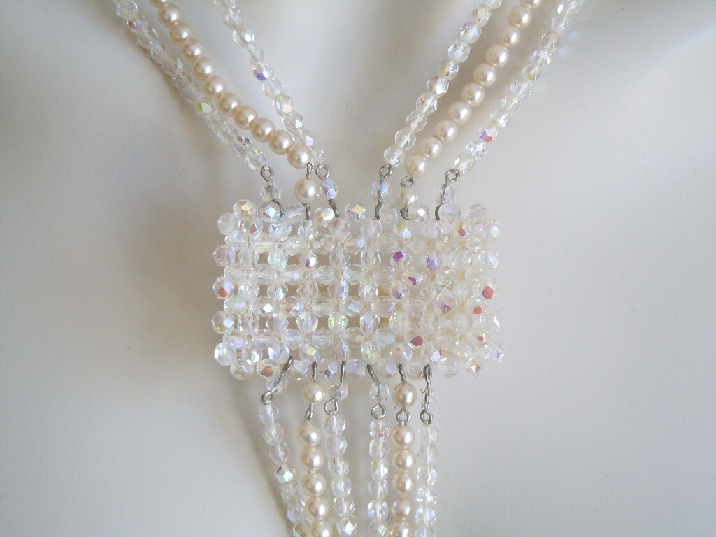 Vintage Fashion Jewelry Necklace Glass Beads 80.7 g 45 cm