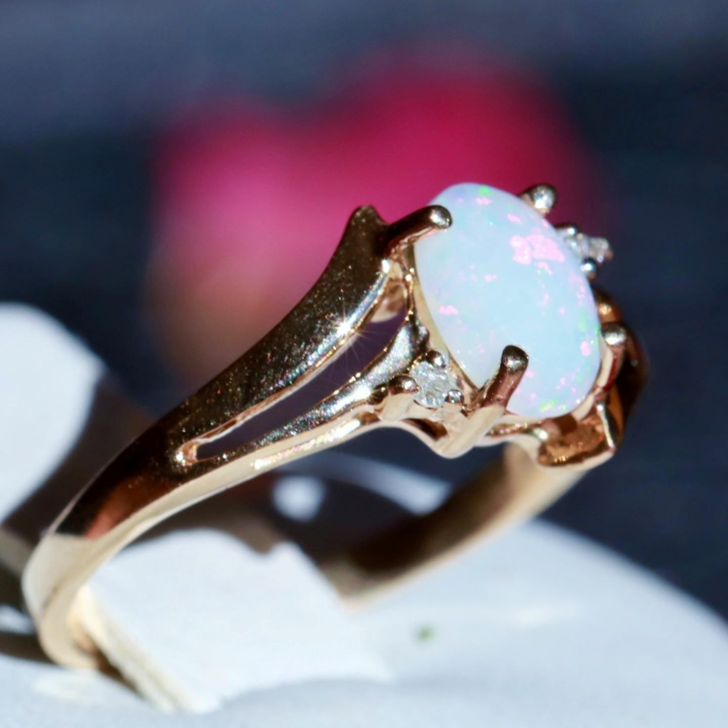 10k yellow gold size 5 ring 0.355ct Australian fiery opal diamond 1.52gr N3815