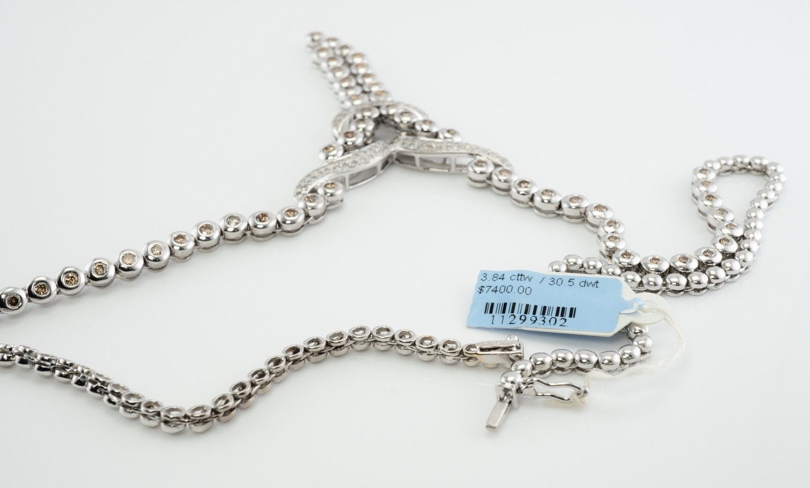 White & Champagne Diamond Necklace 18K Gold 3.84 TDW