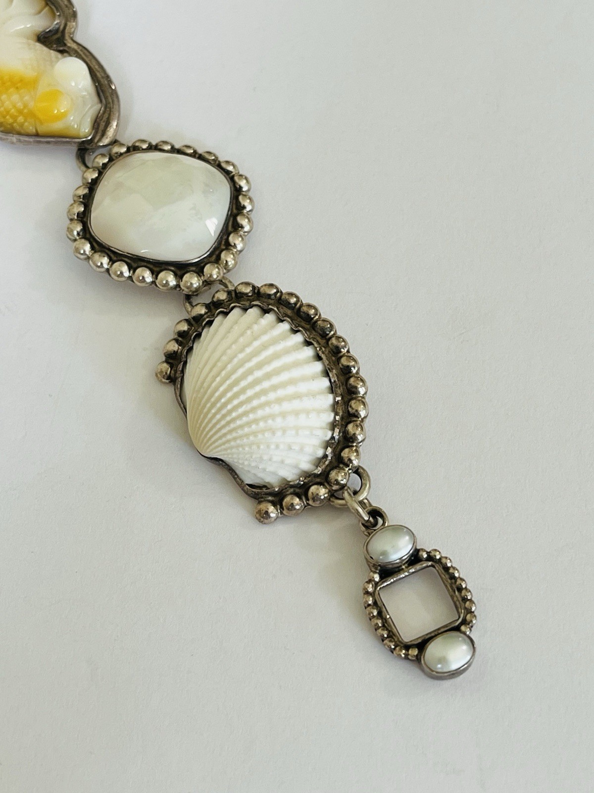 Vintage Sterling Silver AMY KAHN RUSSELL Mother Of Pearl Carved Fish Bracelet
