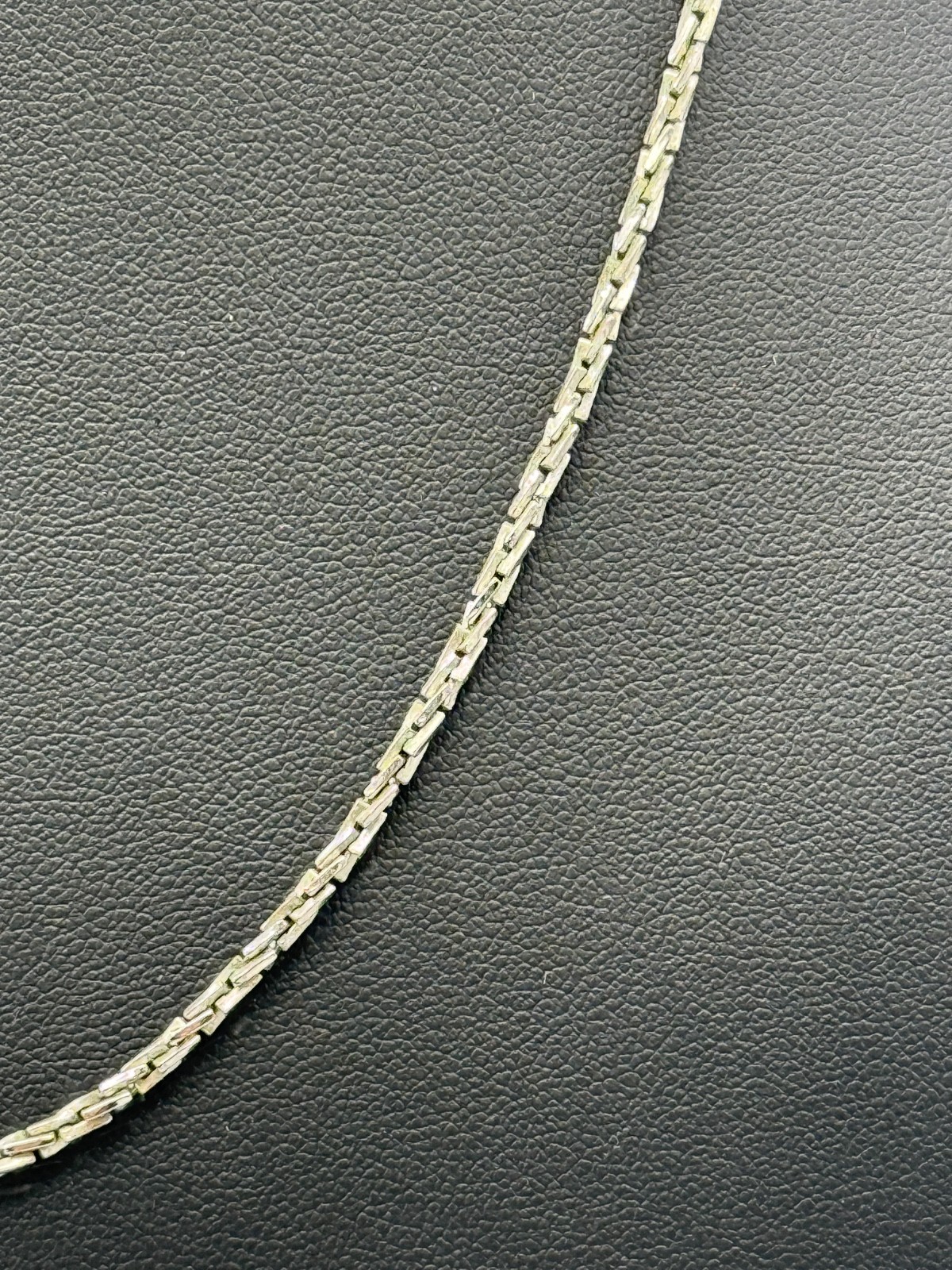 Vintage Monet Necklace Square Link Chain Silver Tone 18″ w/ Sister Clasp Signed