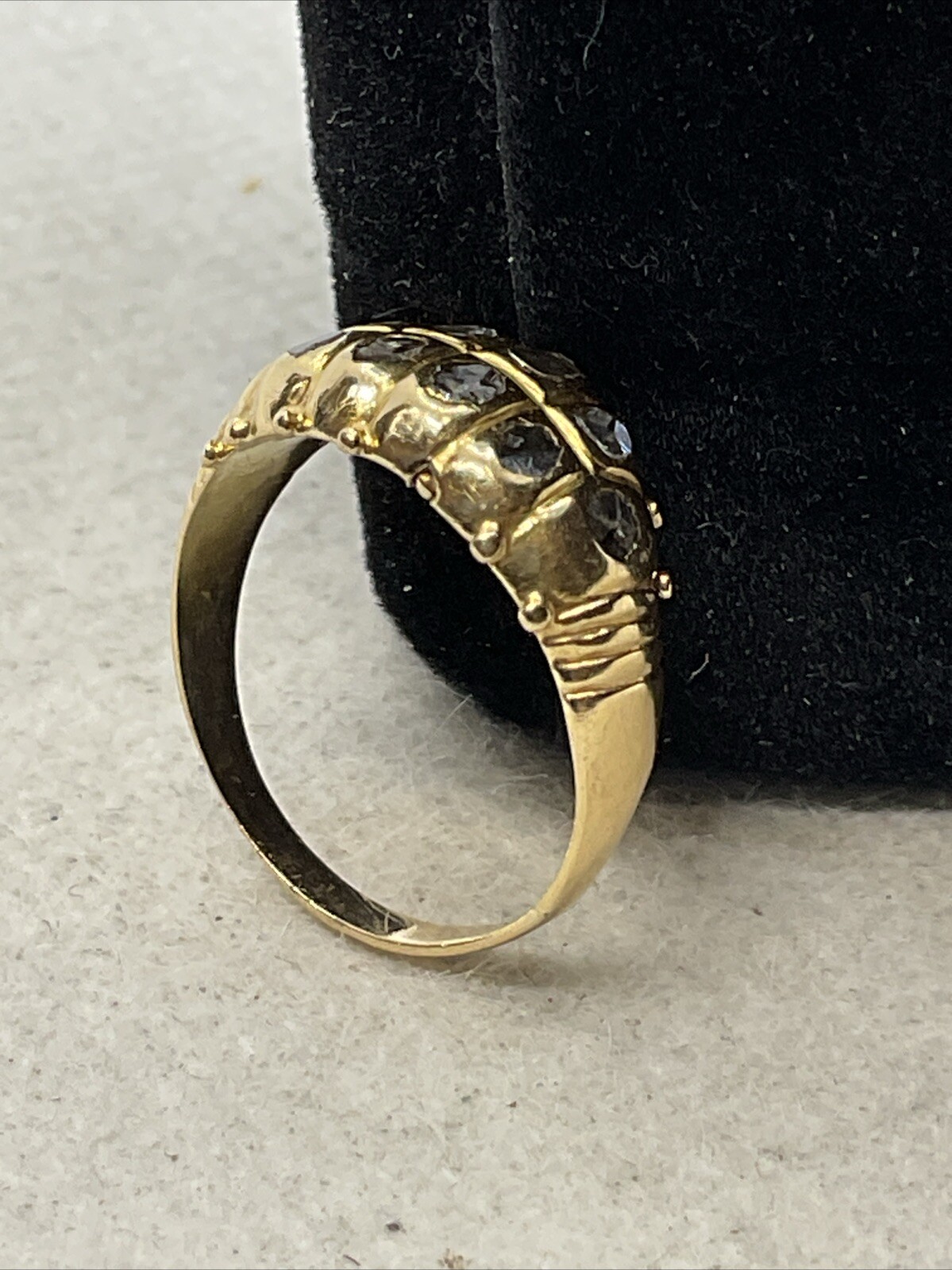 VINTAGE HANDMADE Solid 18K Yellow Gold Rose Cut Diamonds Ladies Band Ring 2gr.