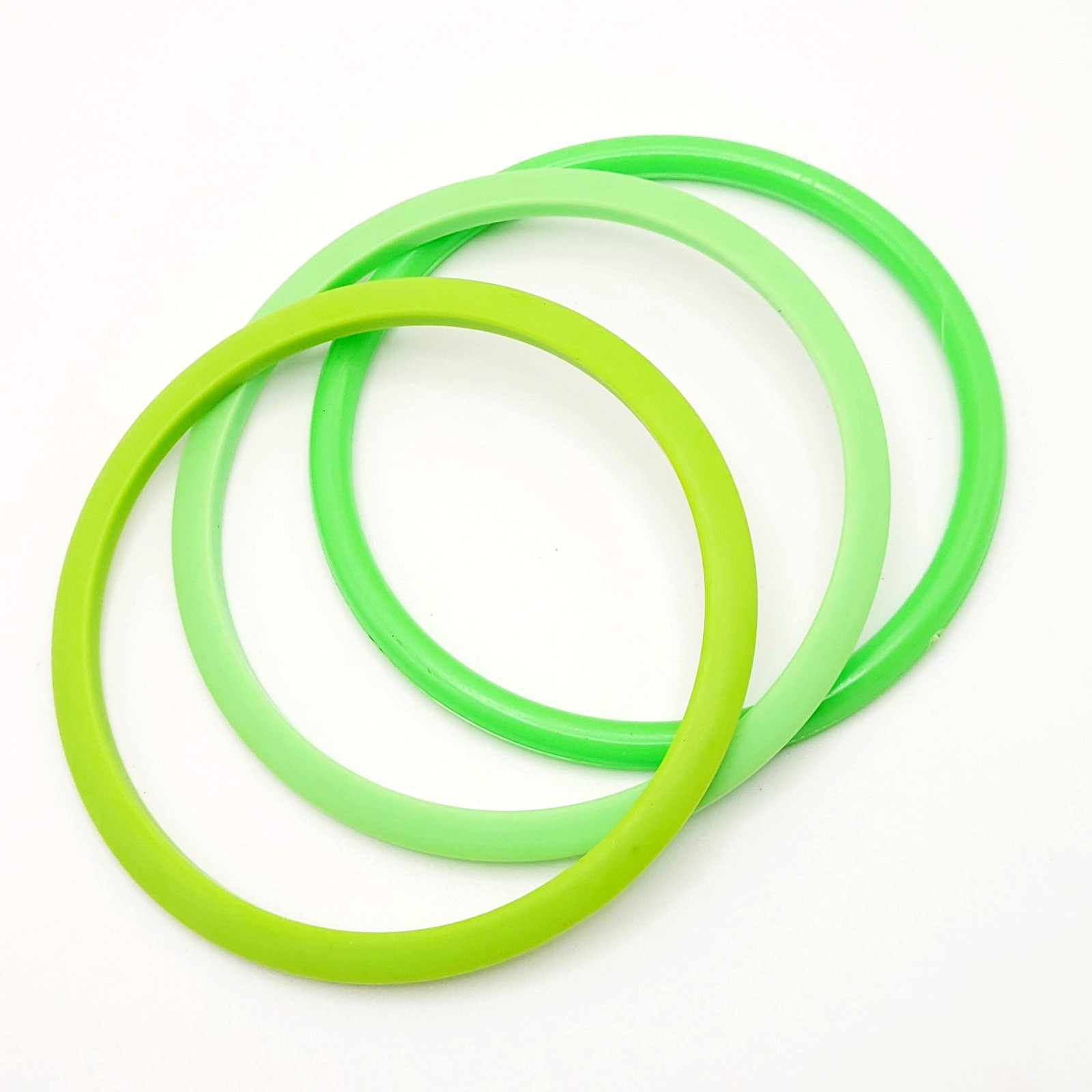 Green Lime Shades Bangle Delightful Set of 3 Retro Style Vintage 1980s Bracelet