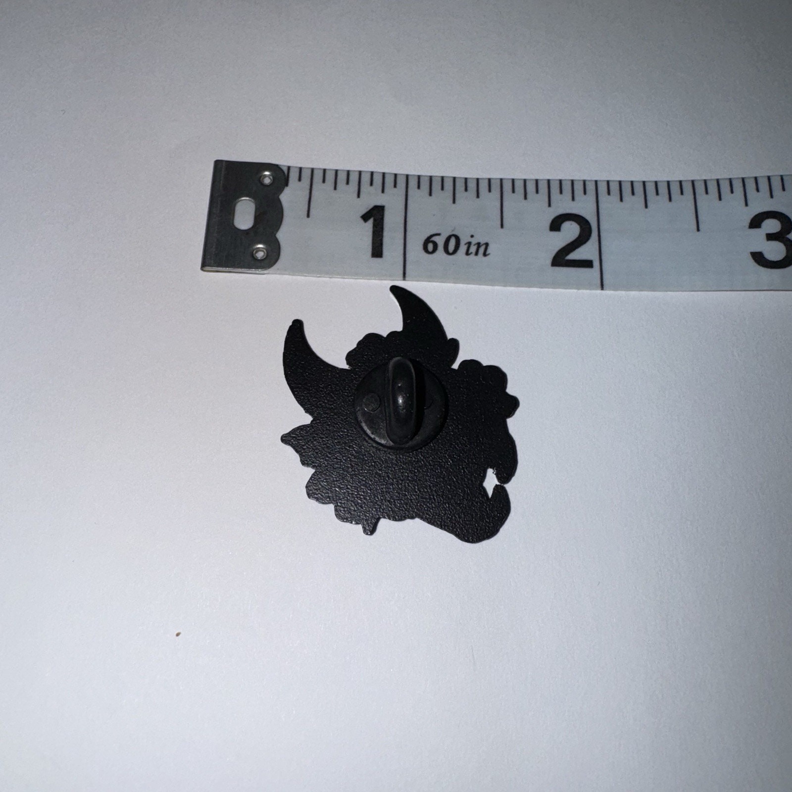 Cow Or Bull Skull With Horns And Flowers Pin Brooch