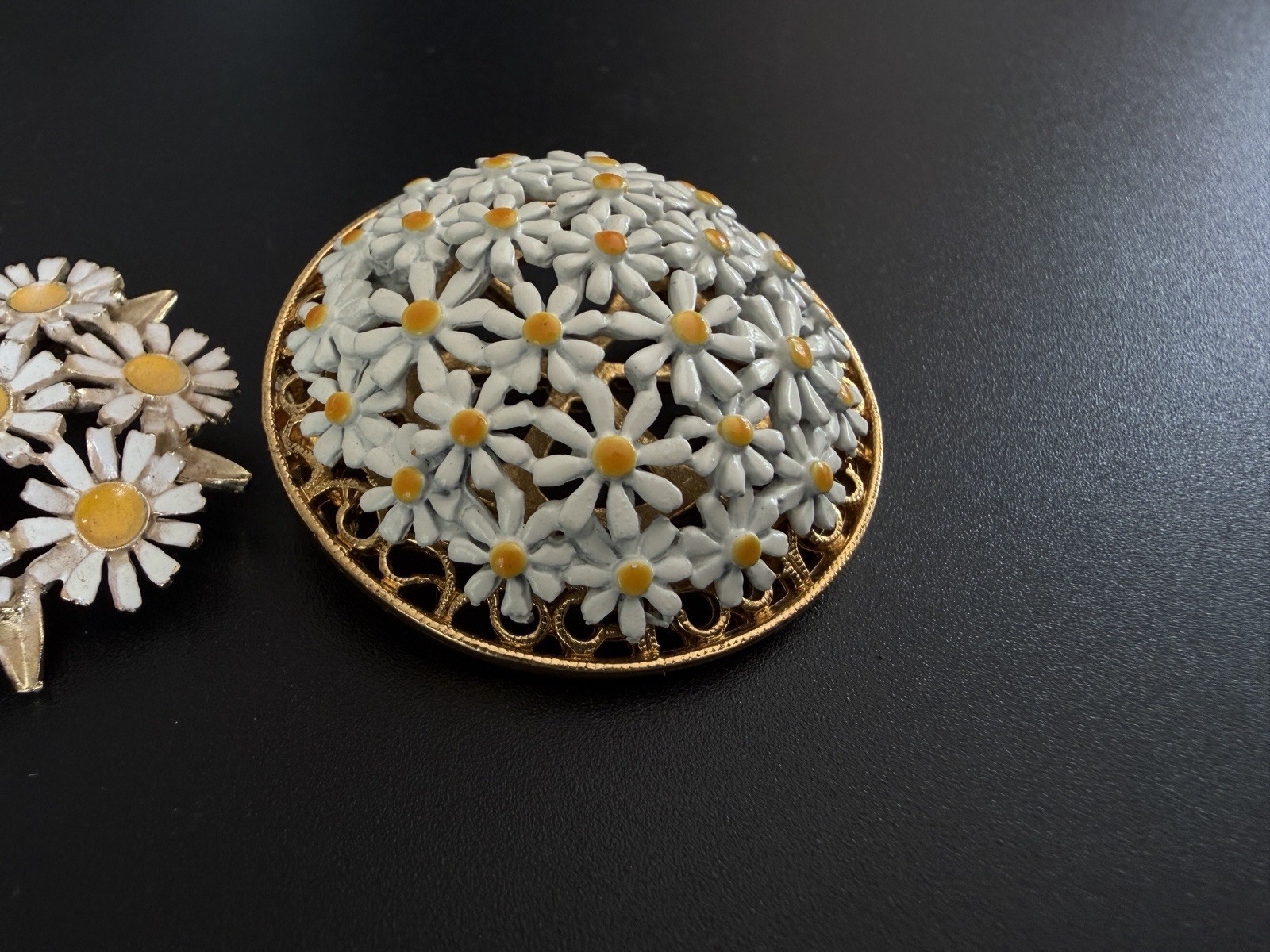 60s Lot 2 Daisy Brooch Mod White Enamel Flower Dome Pin Gold Vintage