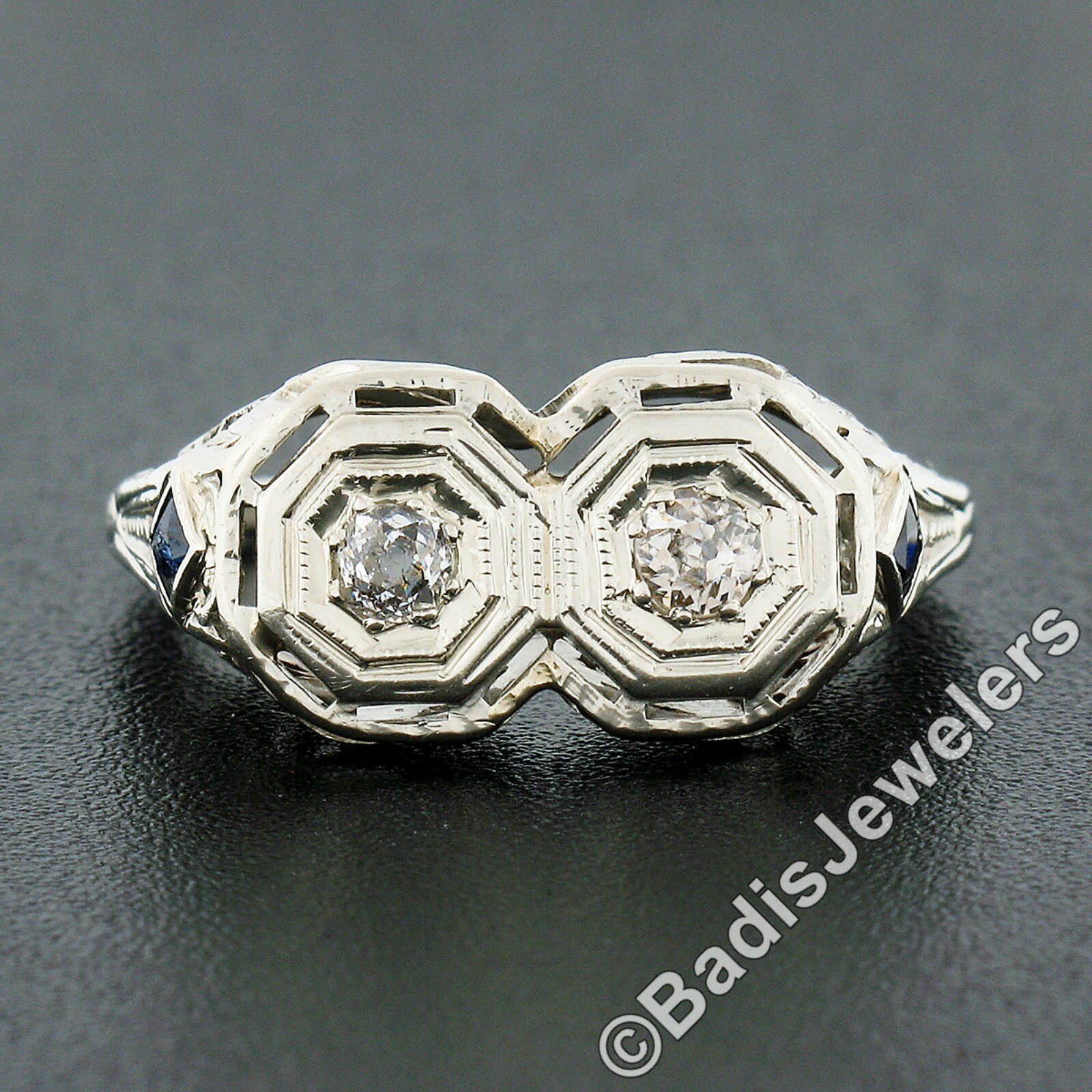 Antique Art Deco 18k Gold 0.20ctw Dual Diamond w/ Sapphire Etched Filigree Ring