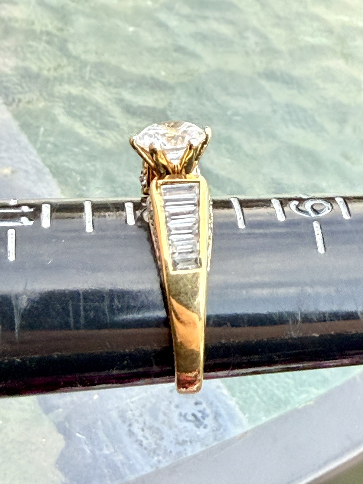 Vtg 925 CZ Sterling Gold Wash Right Hand Solitaire Engagement Ring Travel Ring