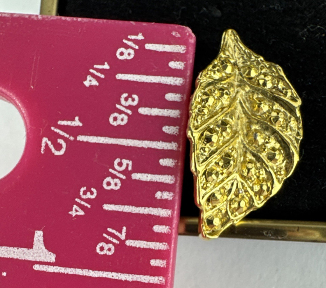 Tacoa Rose Brooch With Matching Earrings Textured Leaves Gold Tone
