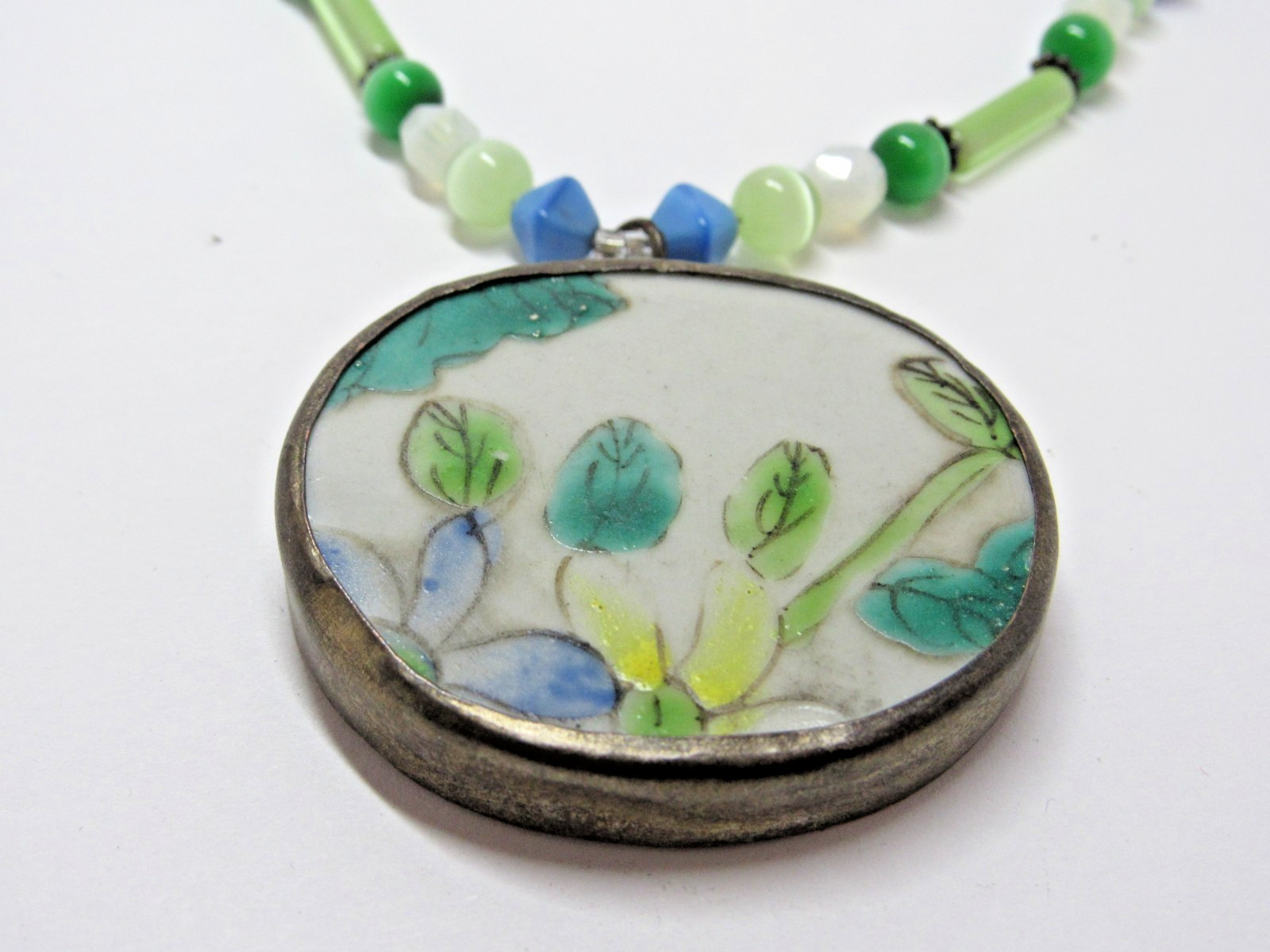 Vintage Silver Tone Glass Bead Necklace Floral Boho Retro Green Mod #J