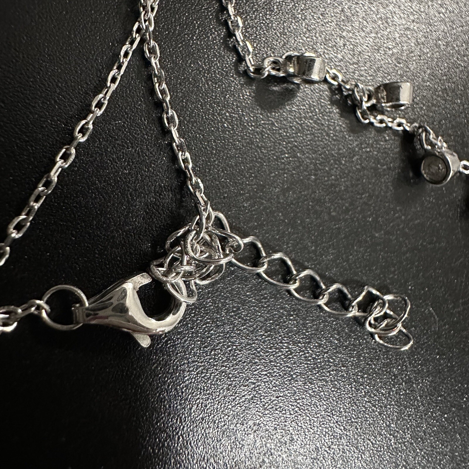ESTATE STERLING SILVER & WHITE STONE COCKTAIL CIRCLE STATION NECKLACE 16”-18”