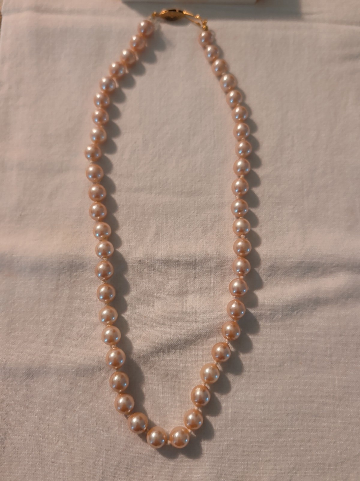 Women’s Gold-Tone Rhinestone Faux Pearl Earring and Necklace Set Vintage