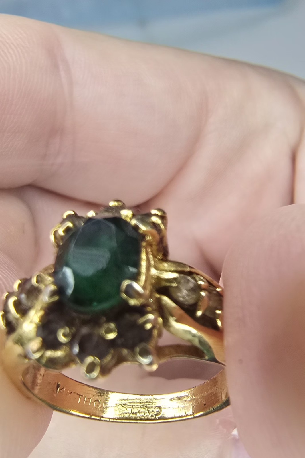 Vintage LIND 14K HGE ring with CZ AND SYNTHETIC EMERALD signed Sz 5.5- 6