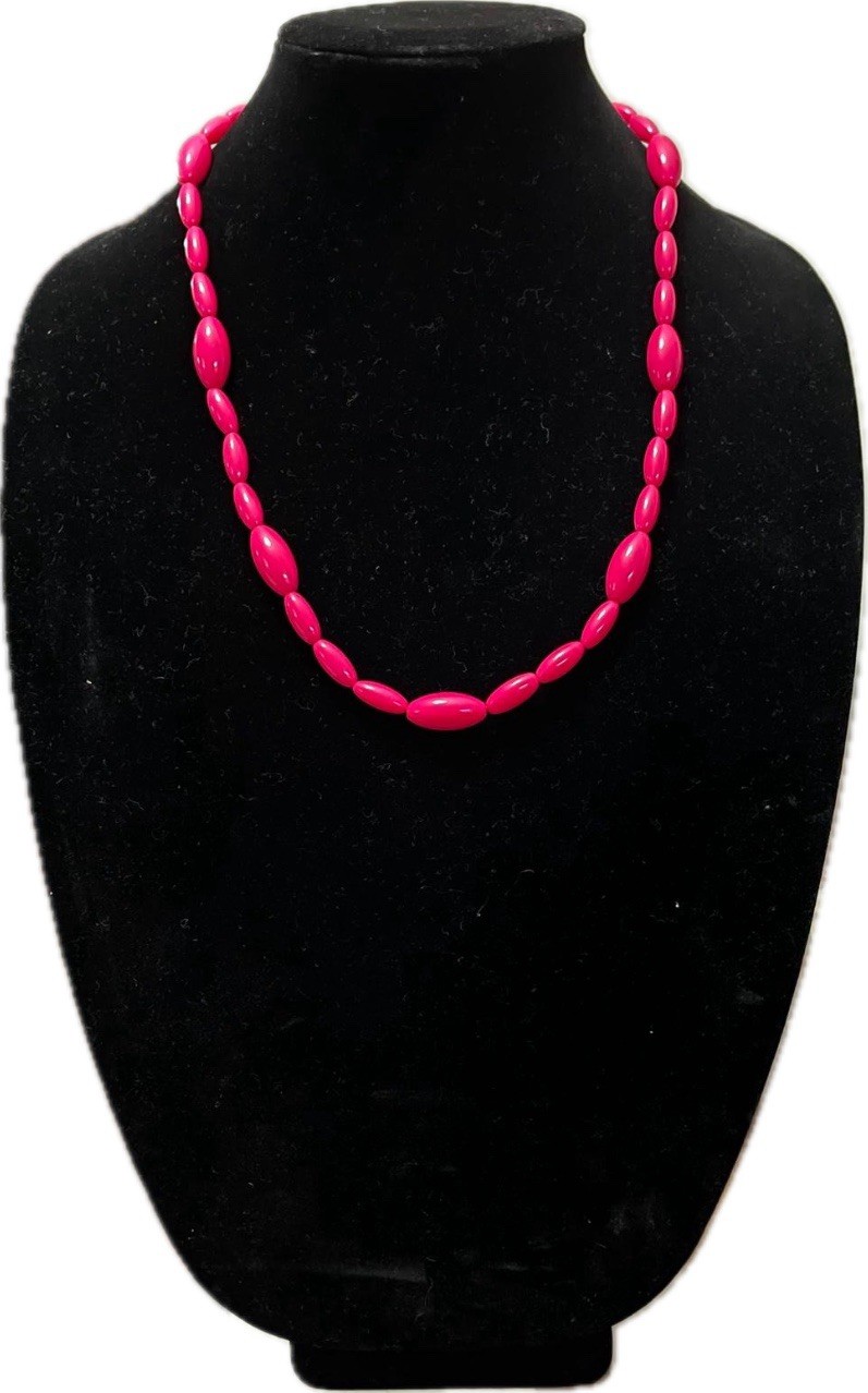 VTG Monet Fuchsia Pink Beaded Necklace Graduated Oval New With Tag NWT Retro 80s