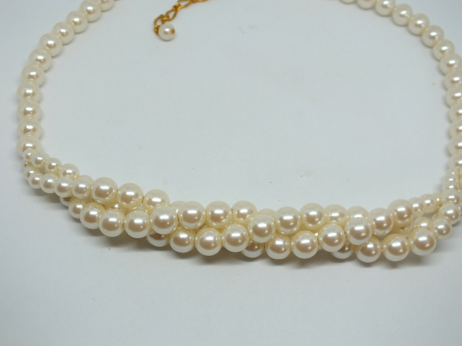 Necklace Choker Gold Tone Faux Pearl Braided Beads 3/4″ Wide x 18-19″ Long