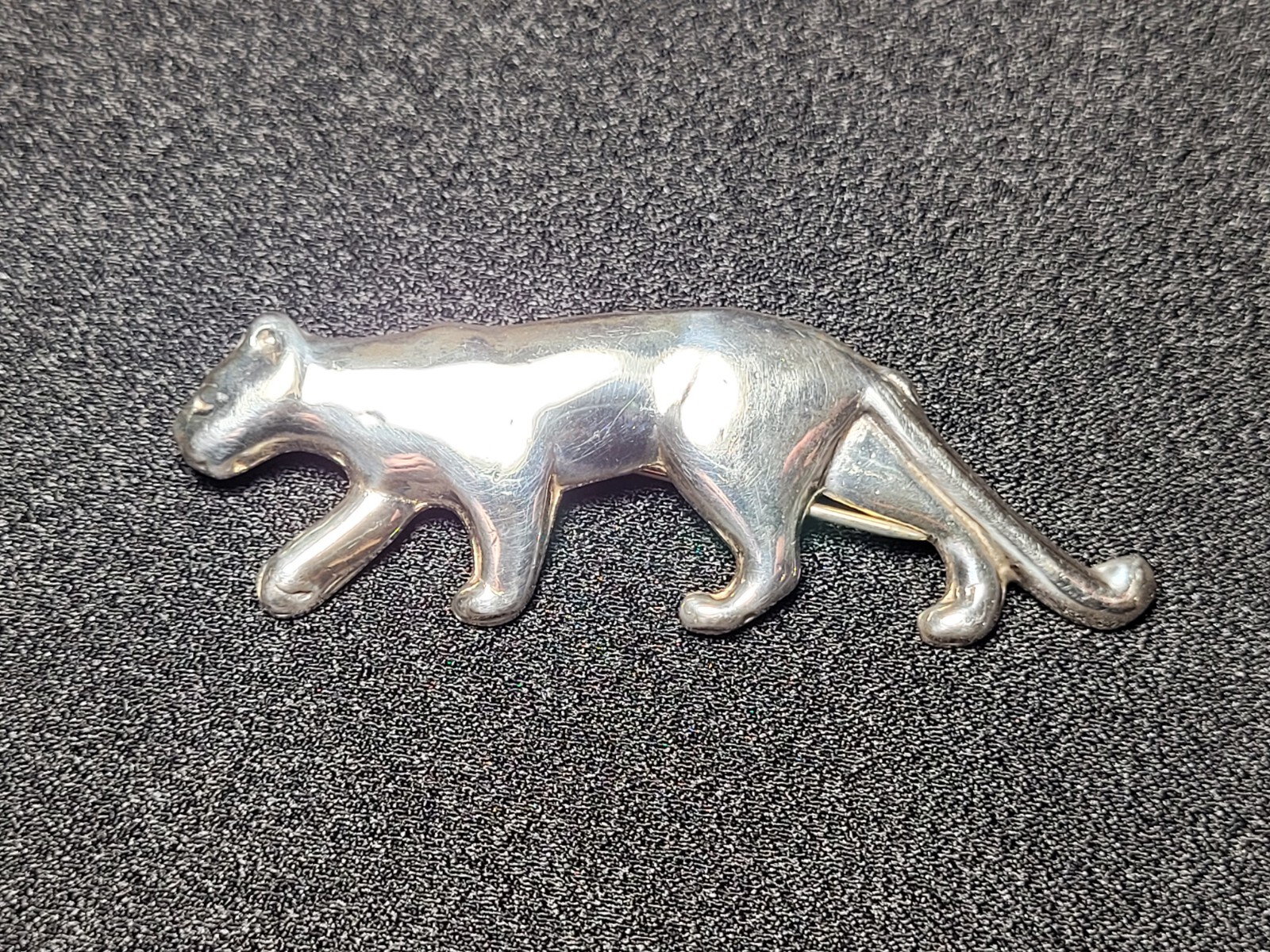 Leopard Brooch Pin Unknown Artist 970 Silver 7.1 Grams I-10055
