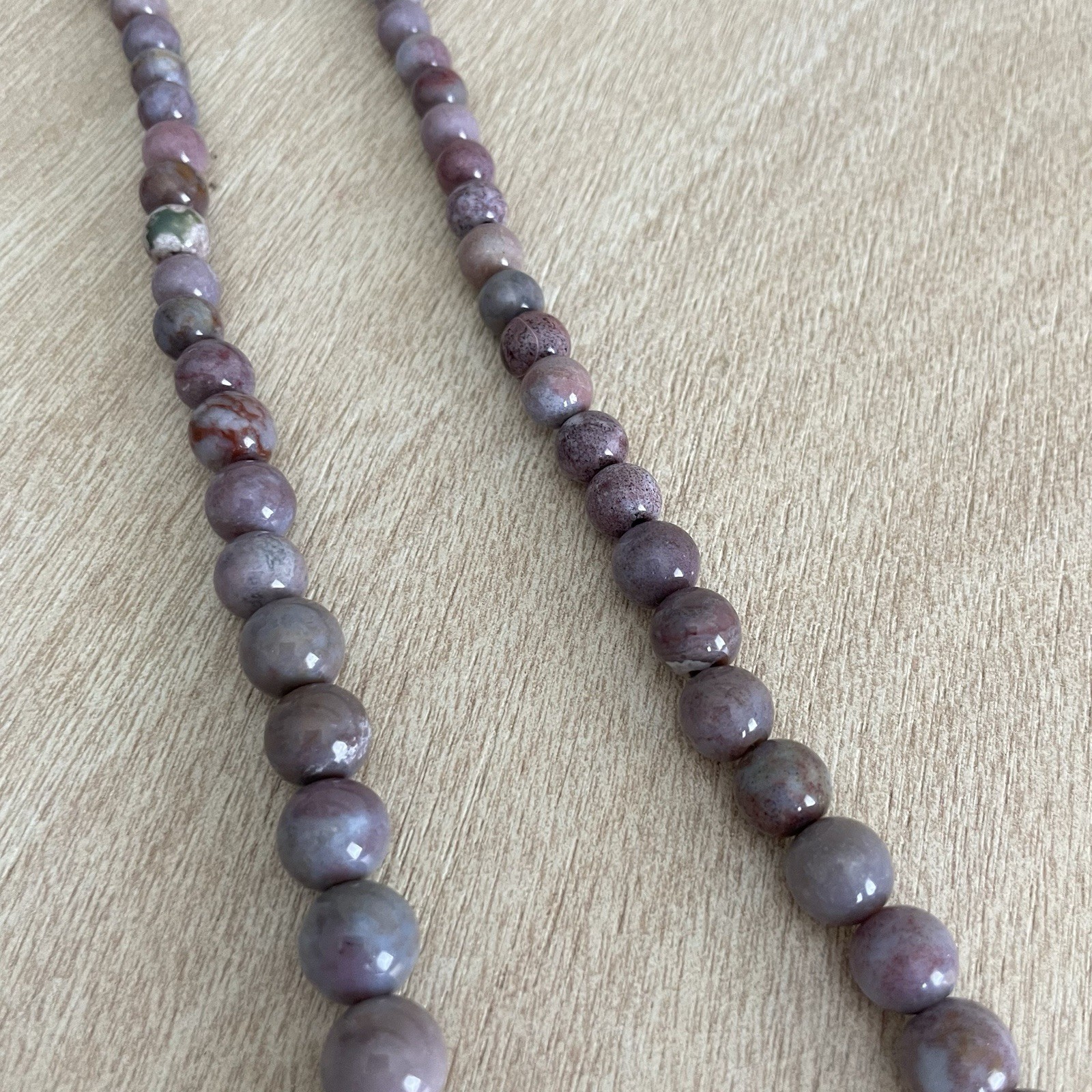 Unicorn Stone Graduated Beaded Necklace 26-27” Purple Pink Lepidolite Madagascar